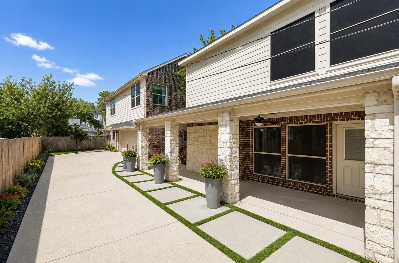 302 Denton Drive