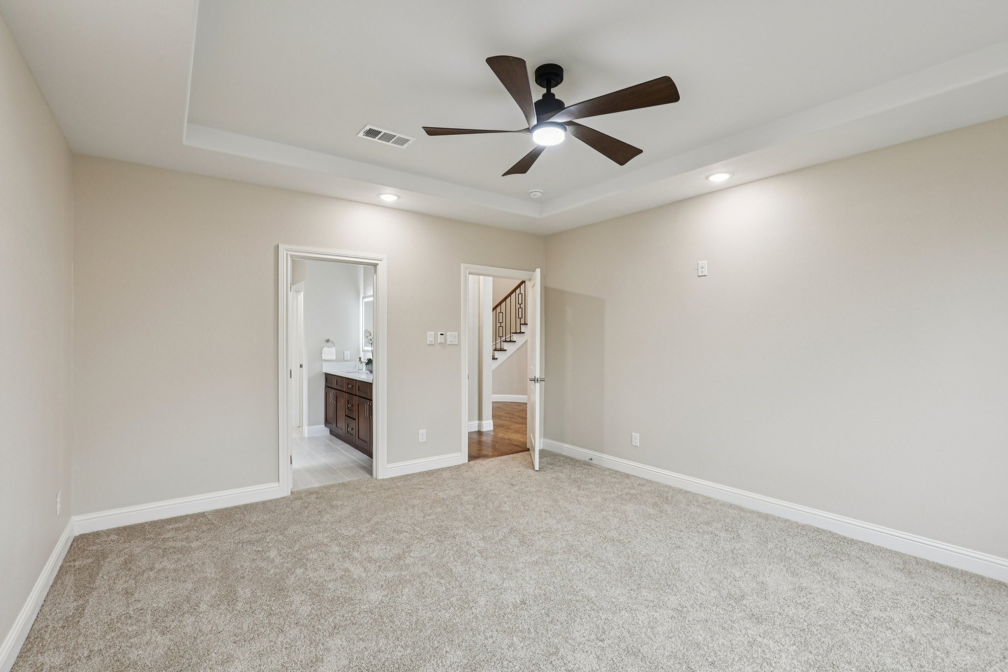 1713 Highland Drive W