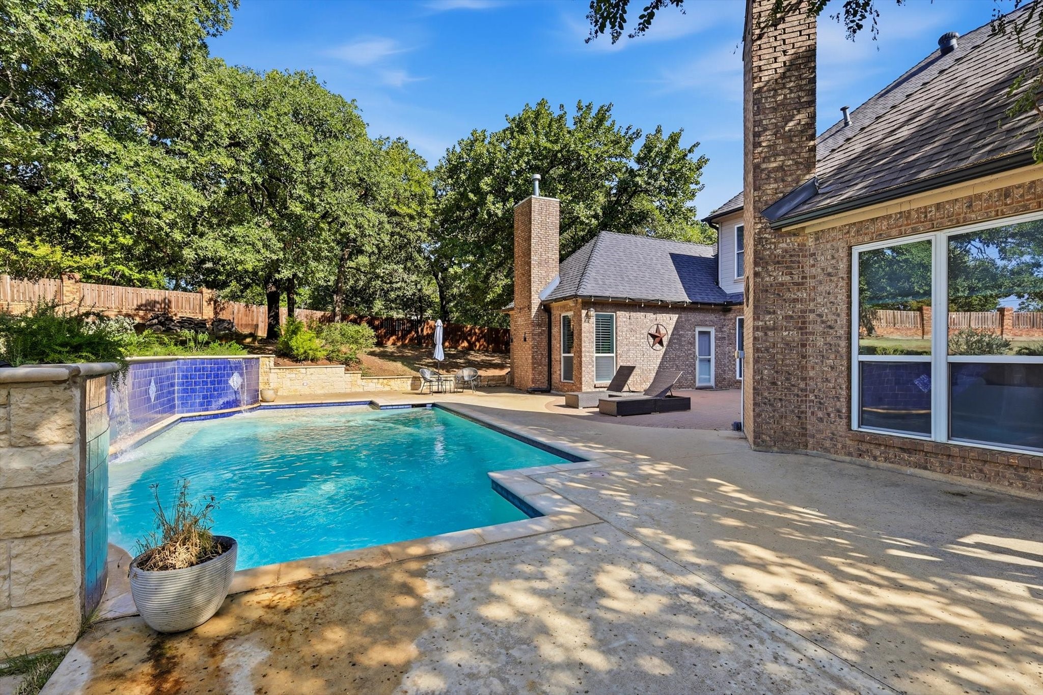 813 Pearl Drive