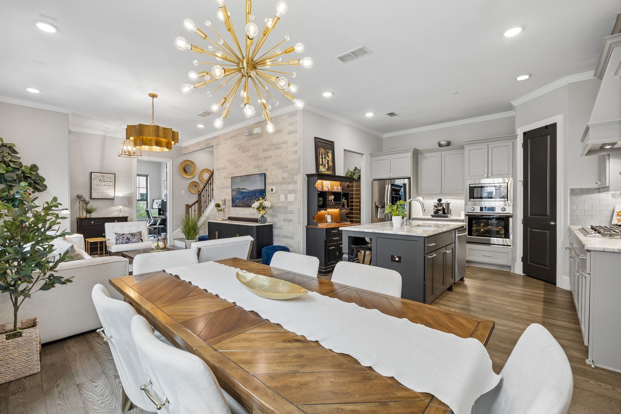 302 Nursery Lane 104