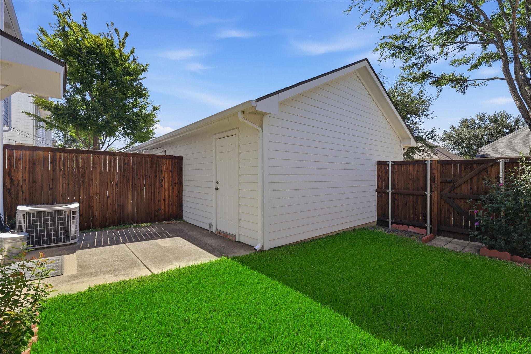 8032 Caladium Drive