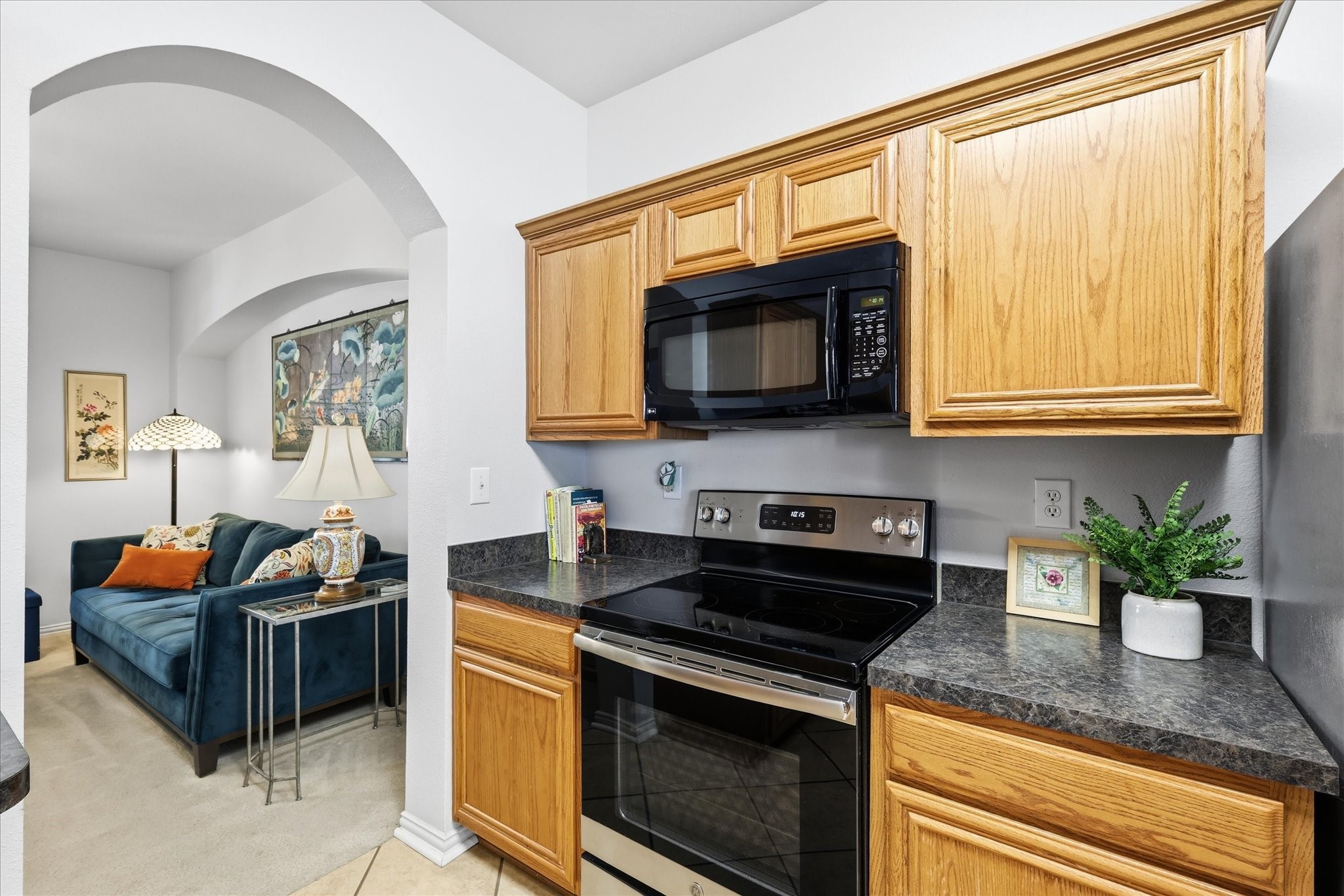 8032 Caladium Drive