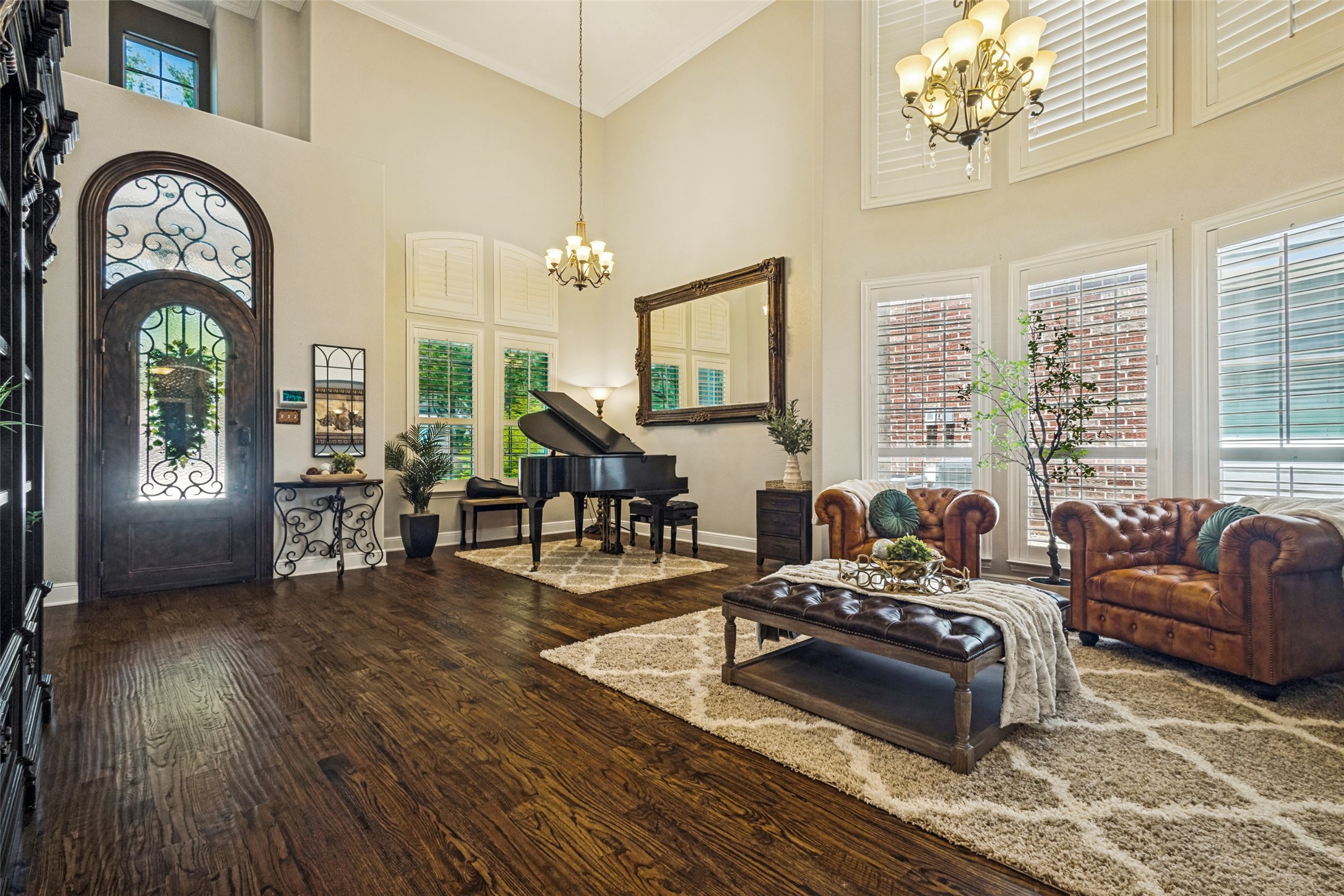 8704 Wyatt Circle