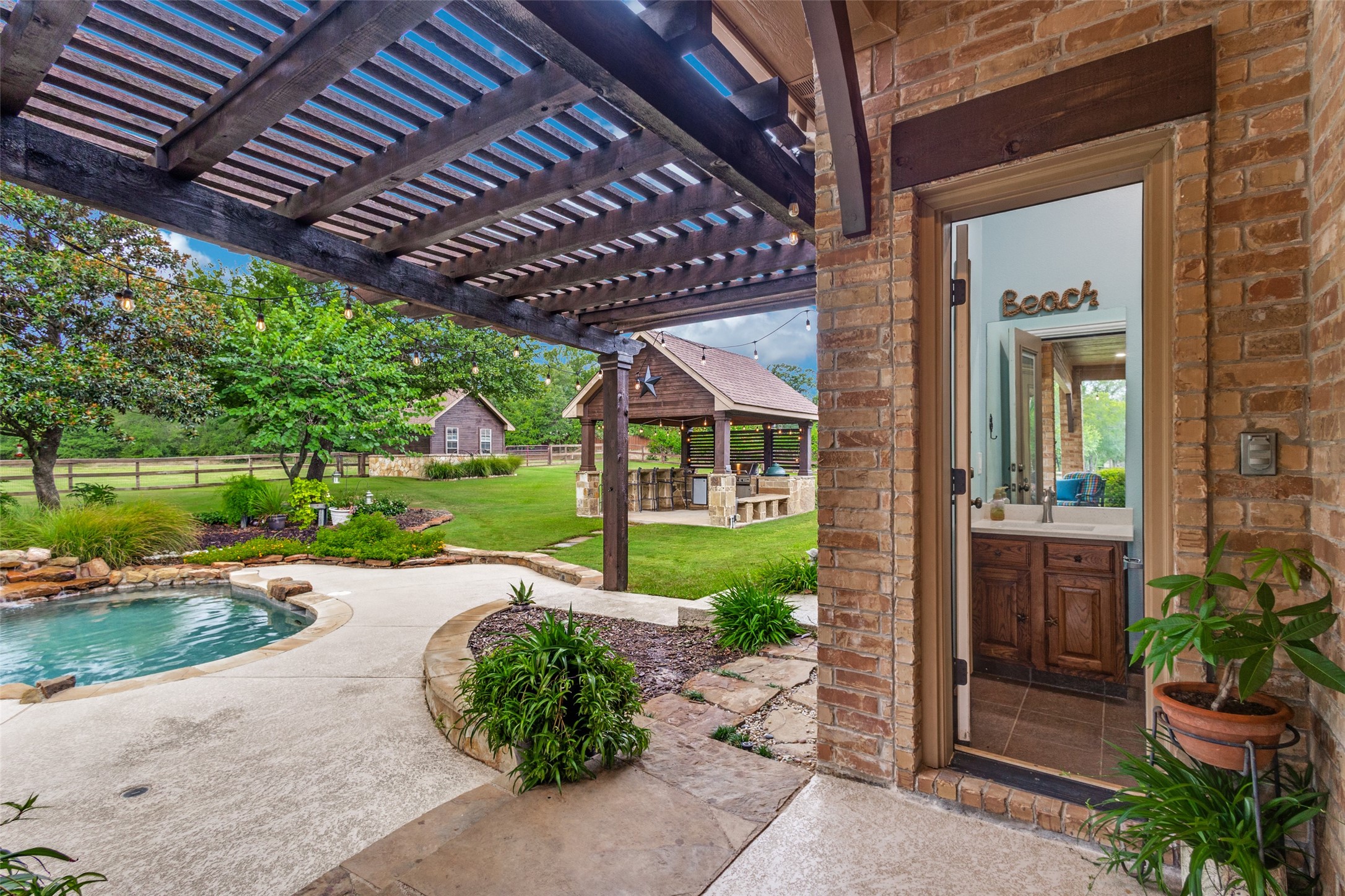 8140 Steeplechase Circle