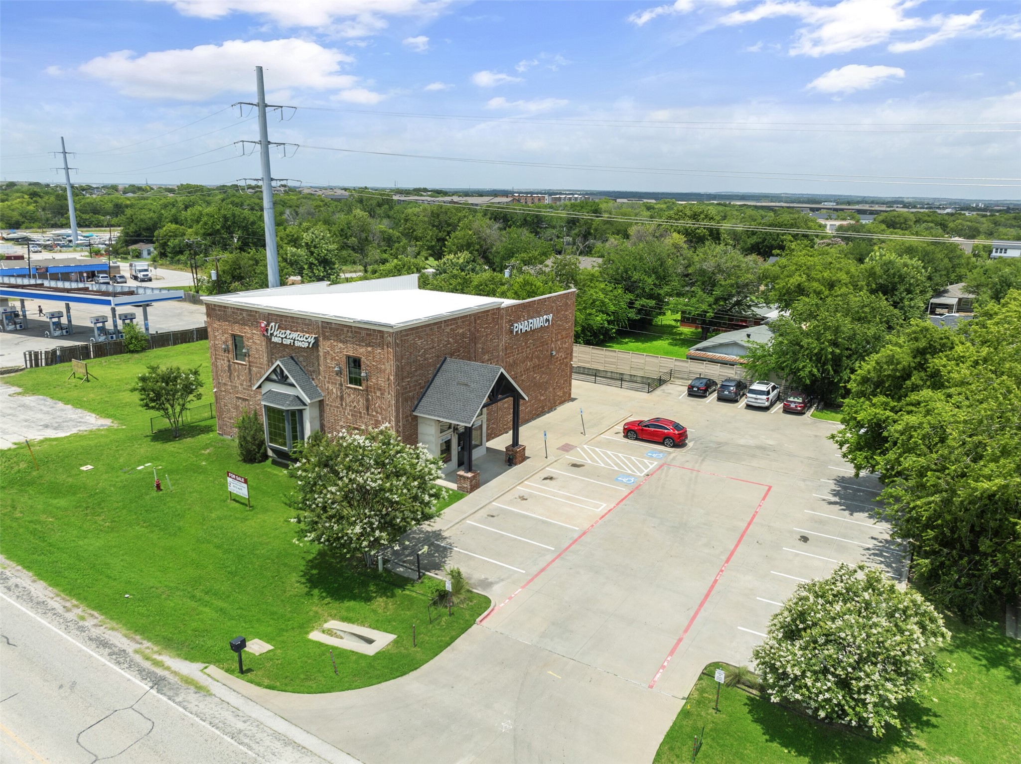 207 E Byron Nelson Boulevard