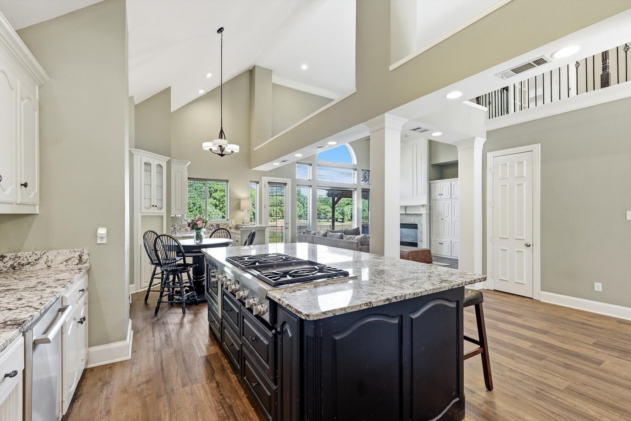 728 Castle Creek Drive