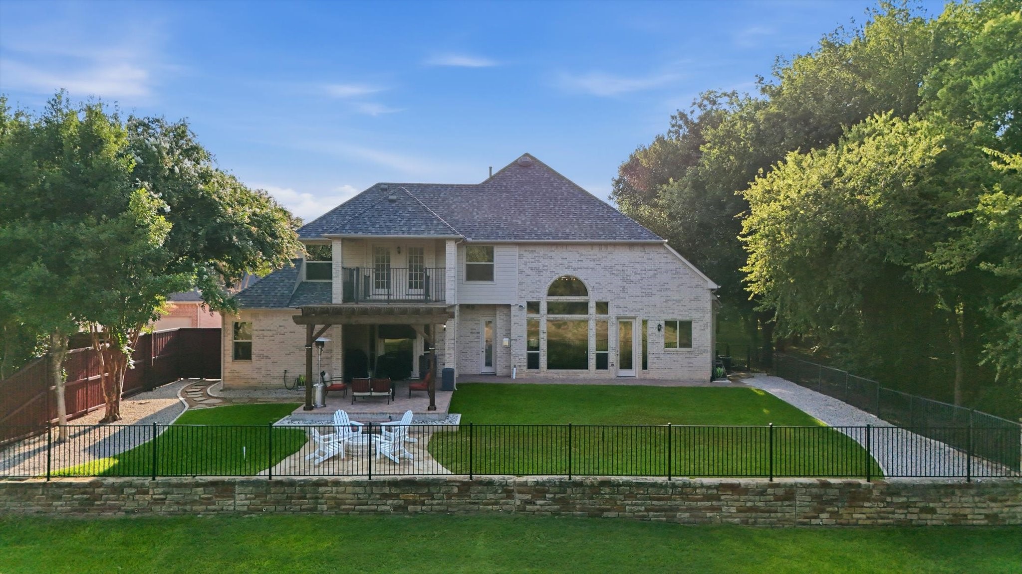 728 Castle Creek Drive