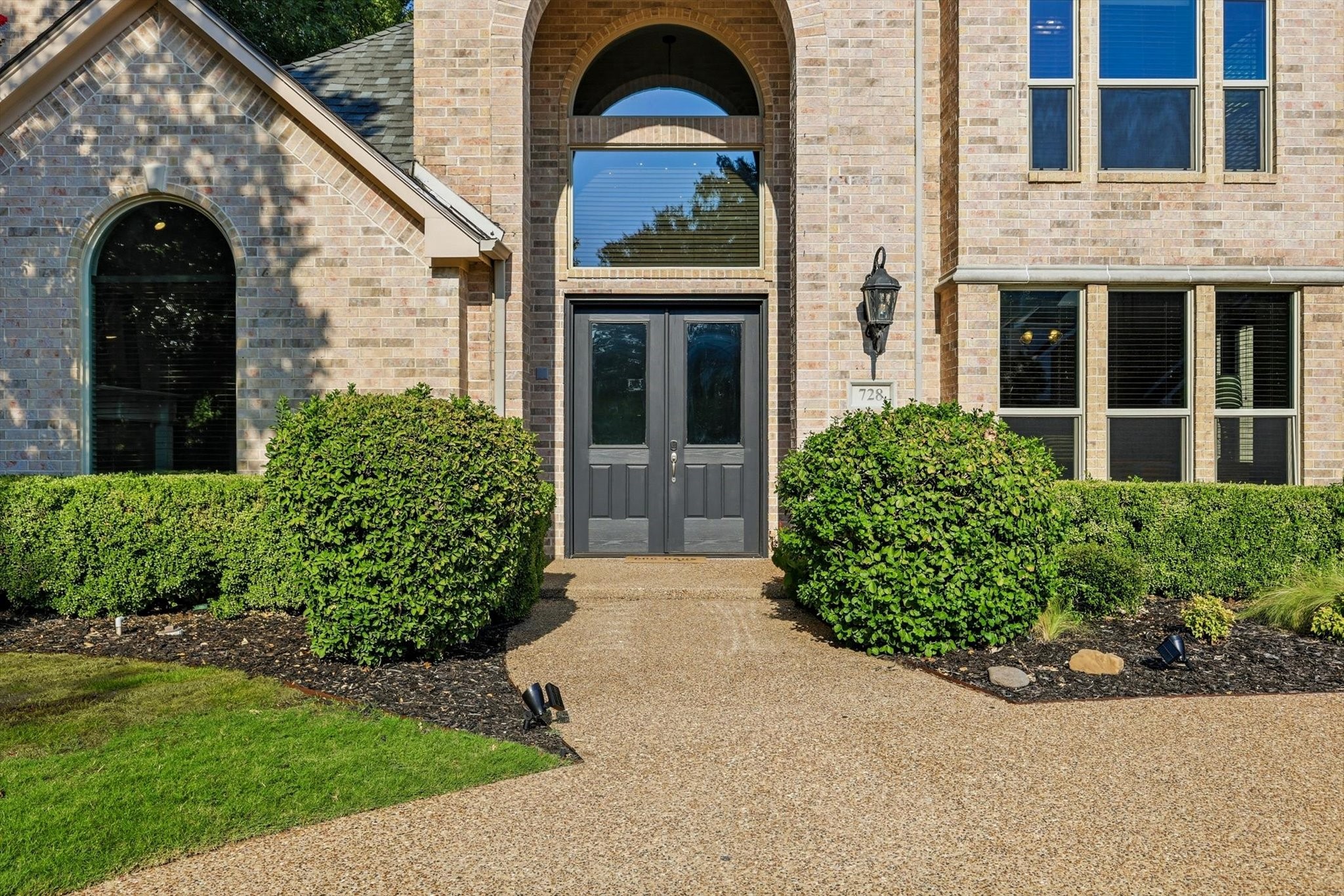 728 Castle Creek Drive
