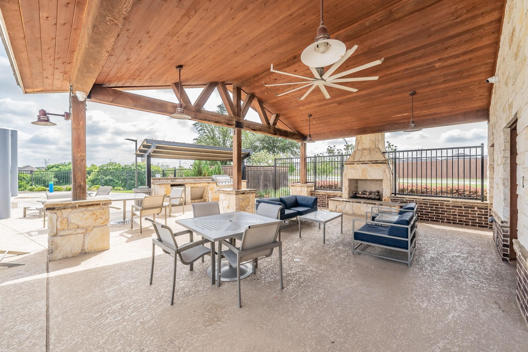 14617 Donner Trail