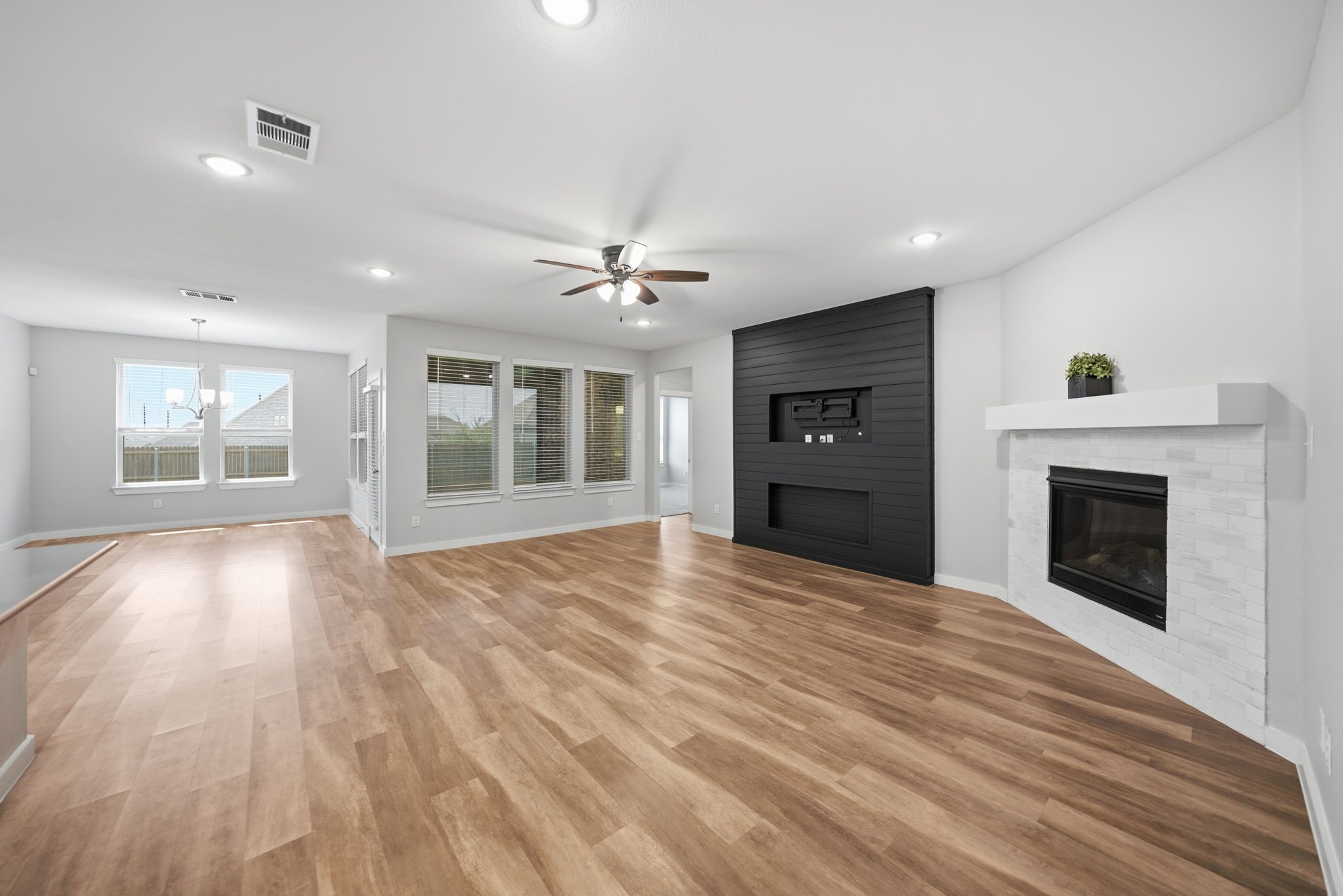 14617 Donner Trail