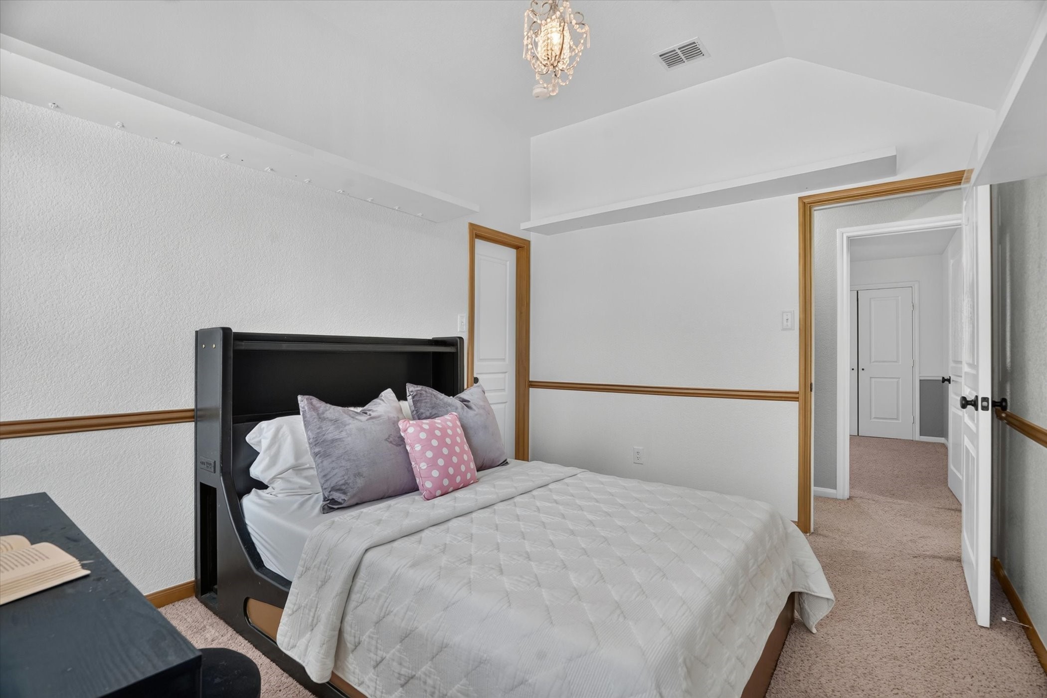 4824 Red Velvet Road