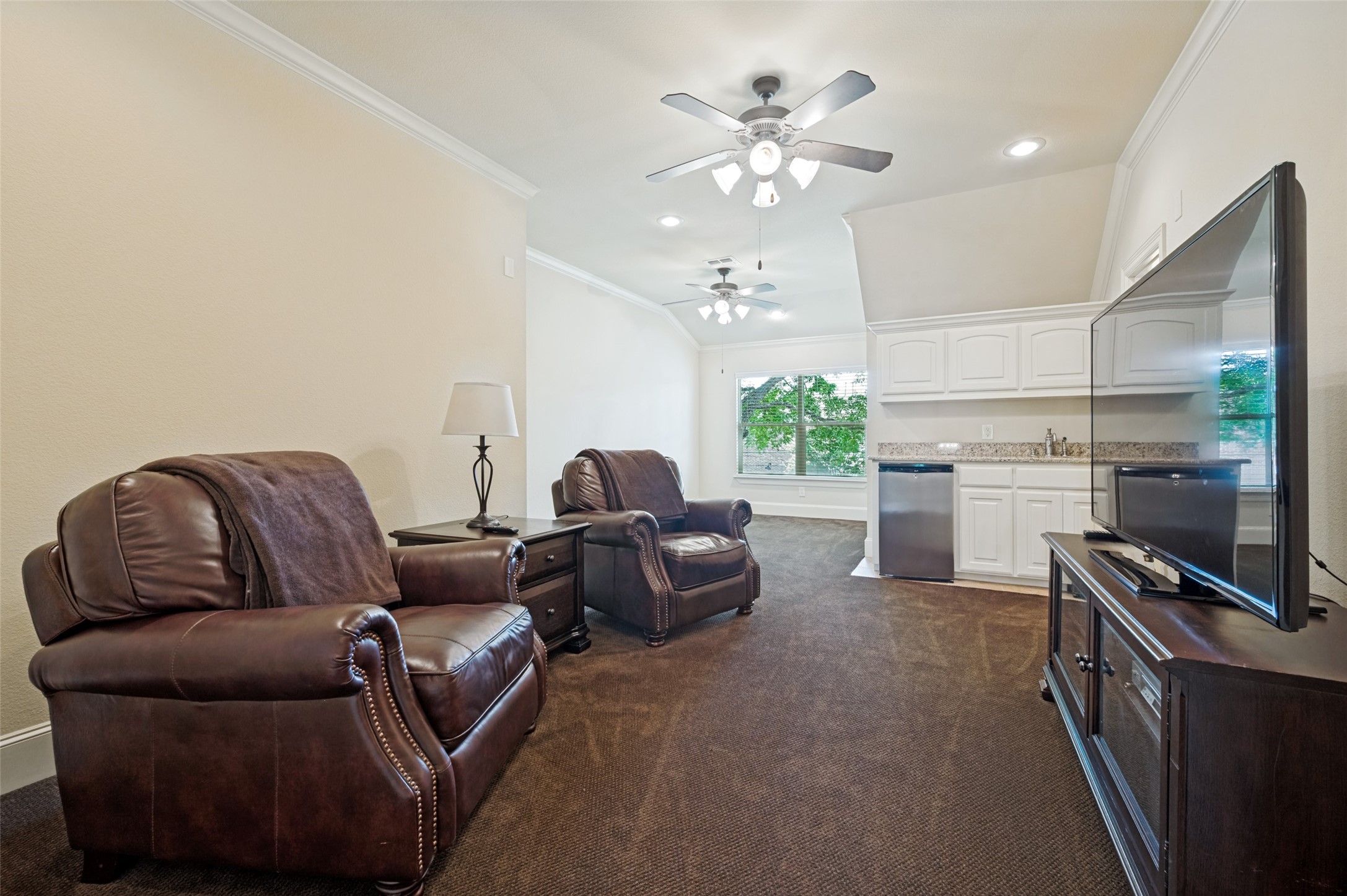 4106 Lively Lane