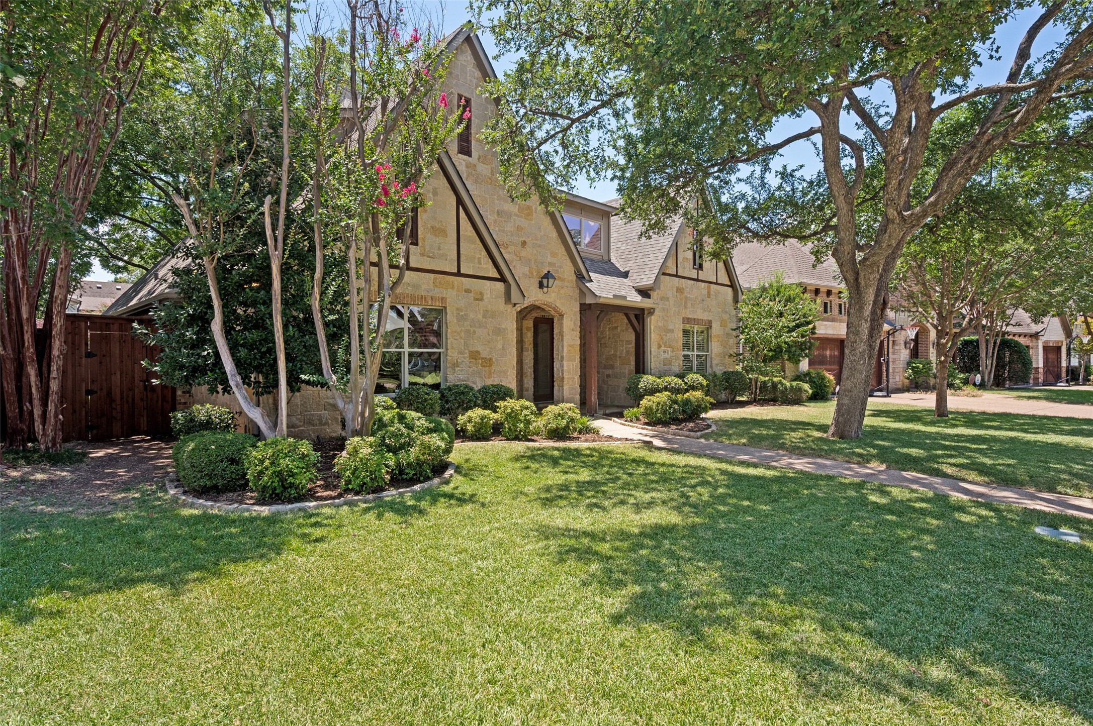 4106 Lively Lane