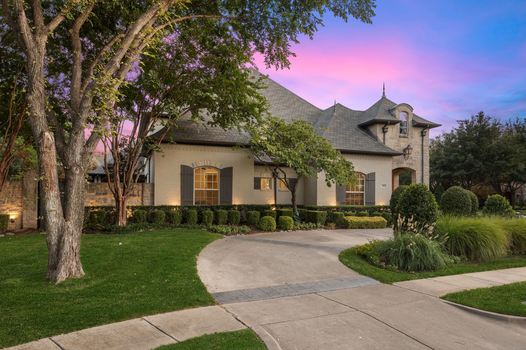 900 Aspen Ridge Drive
