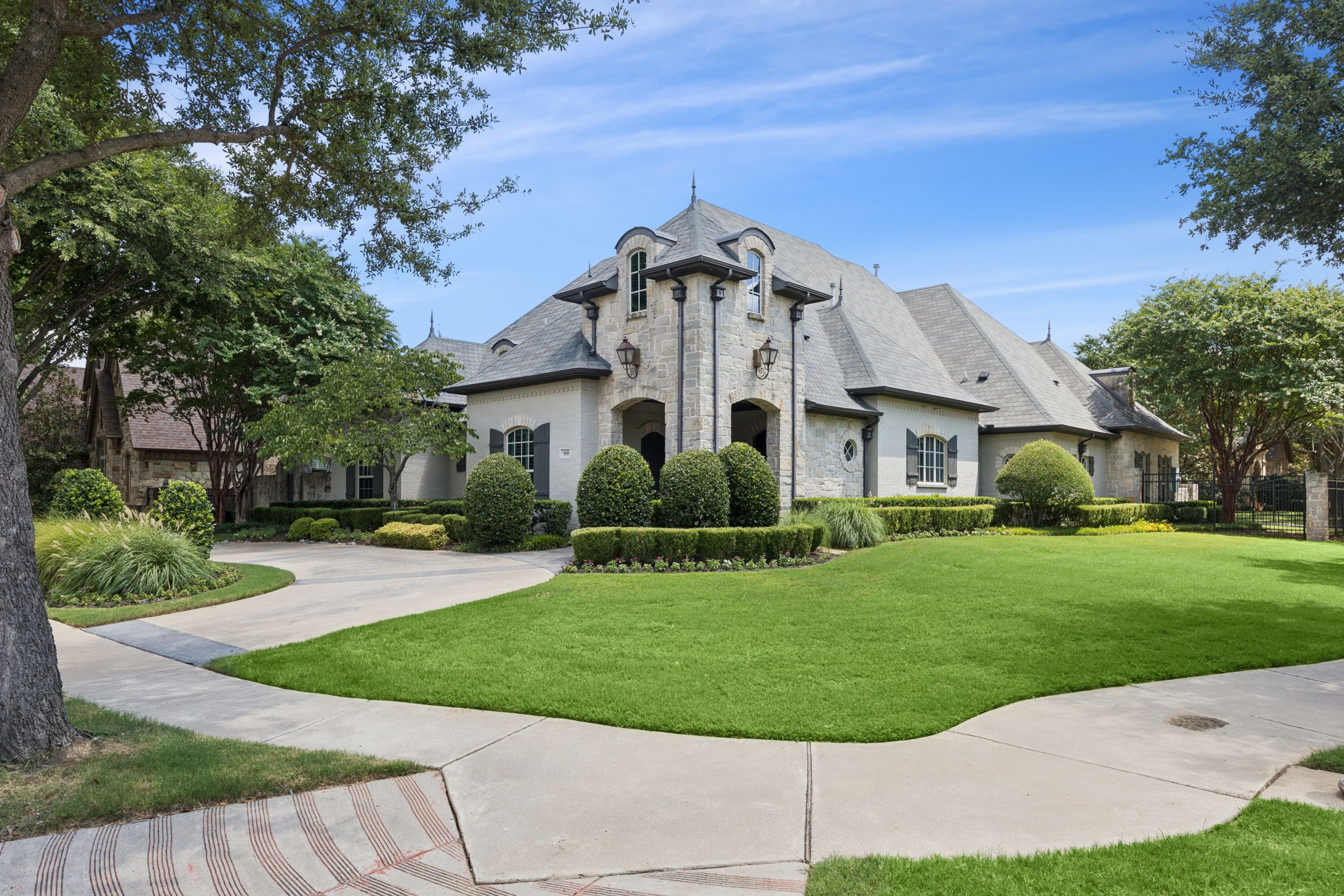 900 Aspen Ridge Drive