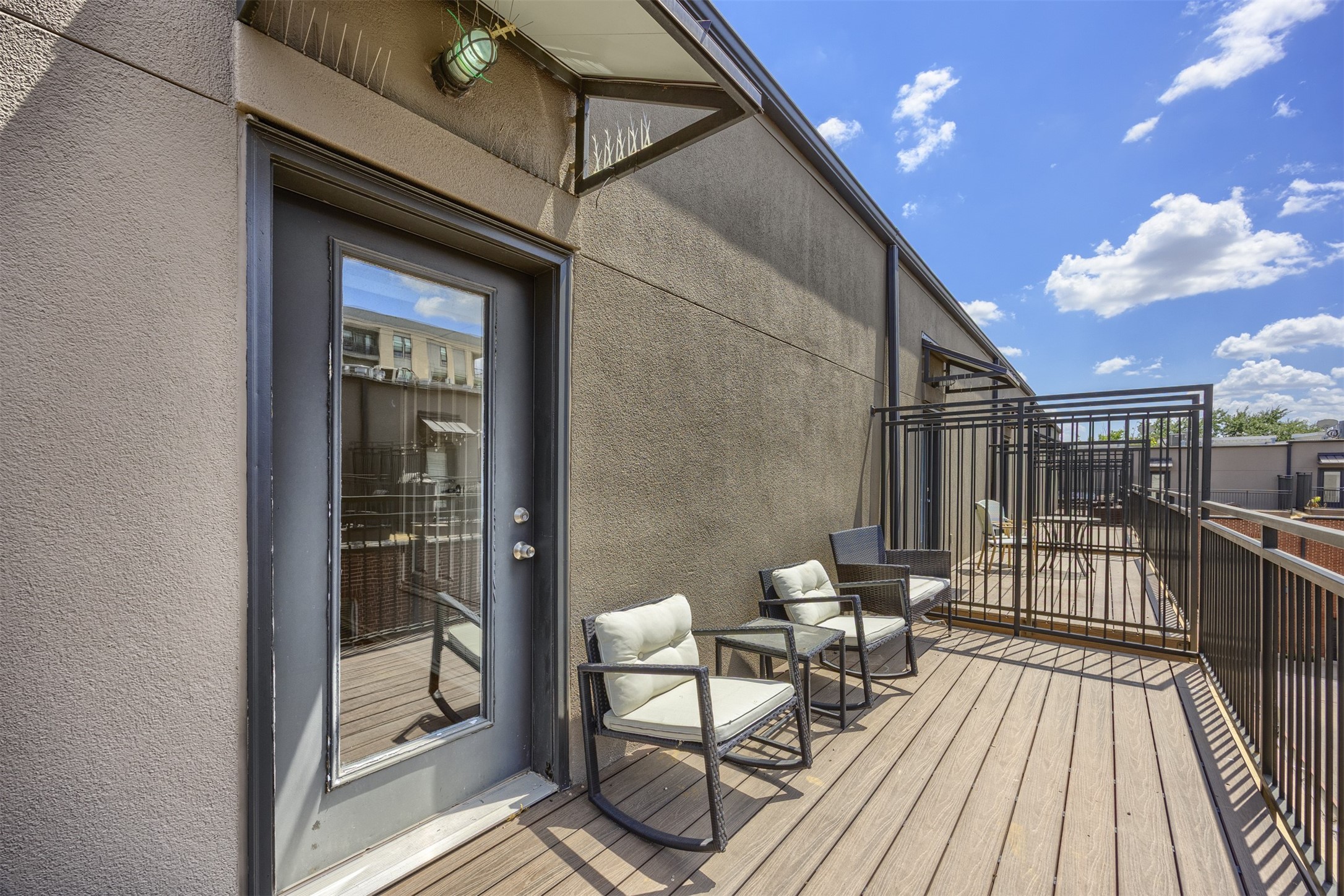 4411 Mckinney Avenue 5