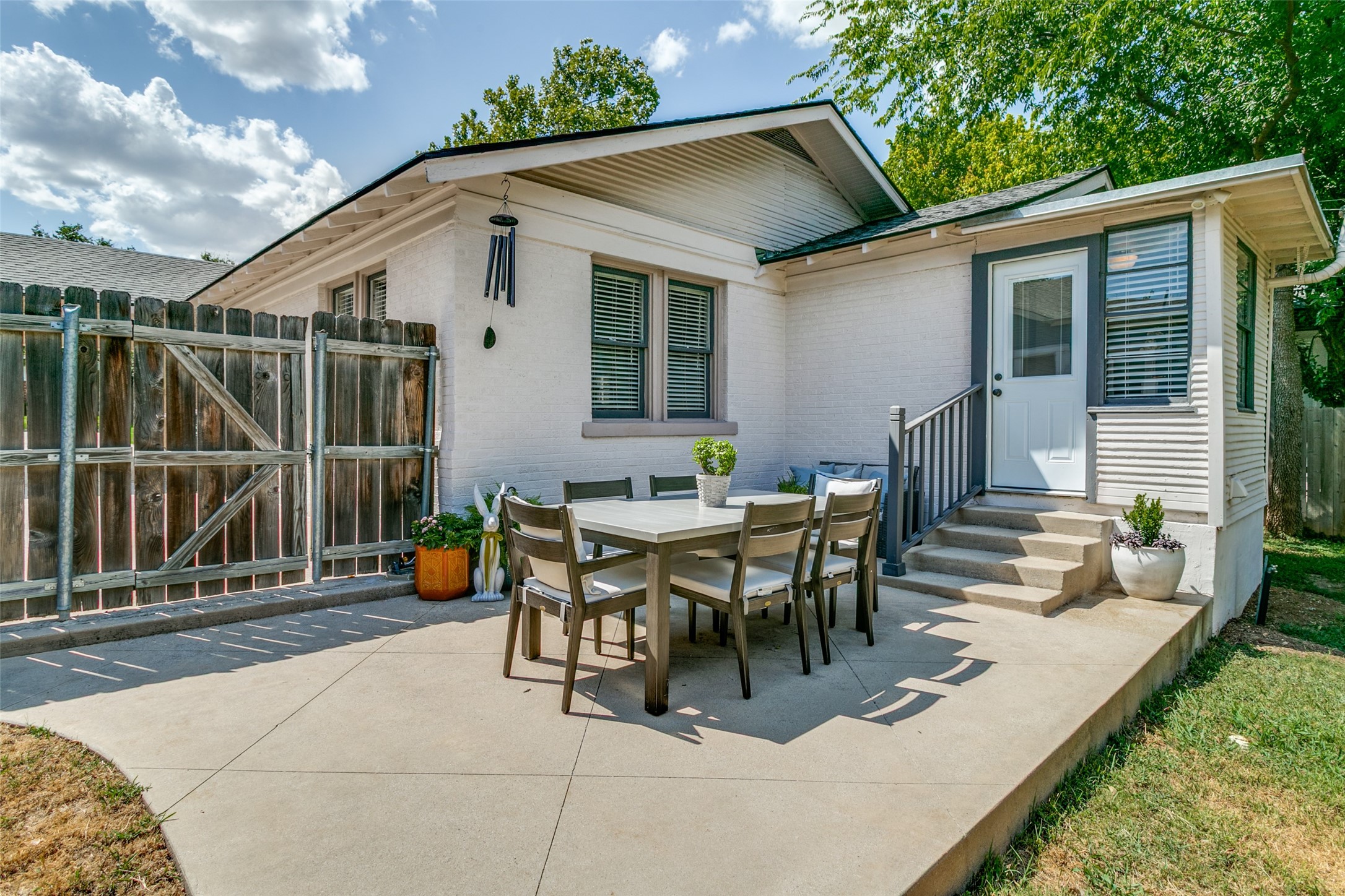 1617 Virginia Place