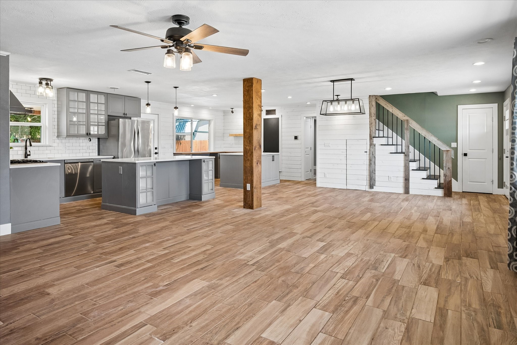 6729 Marilyn Lane