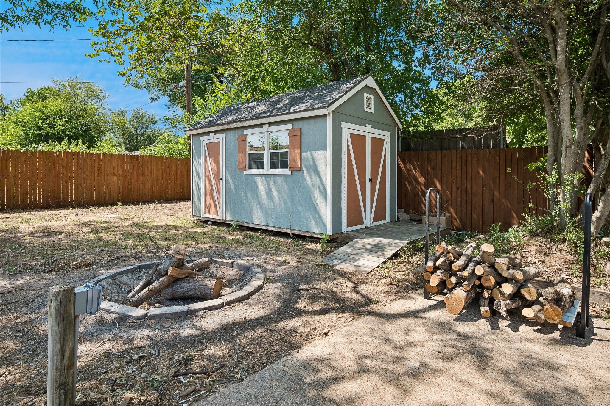 6729 Marilyn Lane