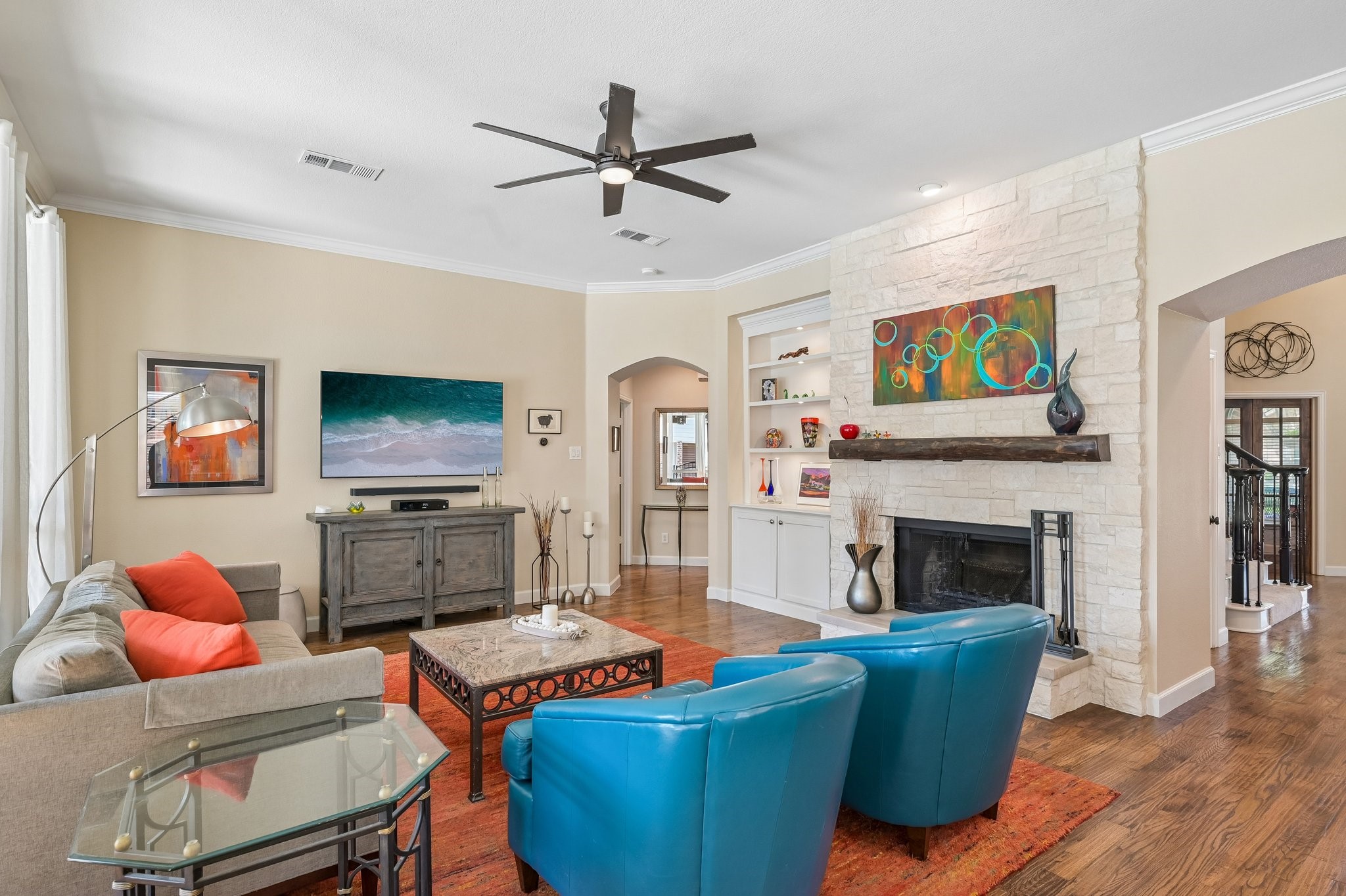 1810 Windsong Circle
