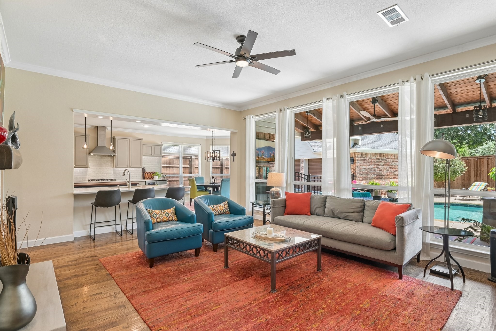 1810 Windsong Circle