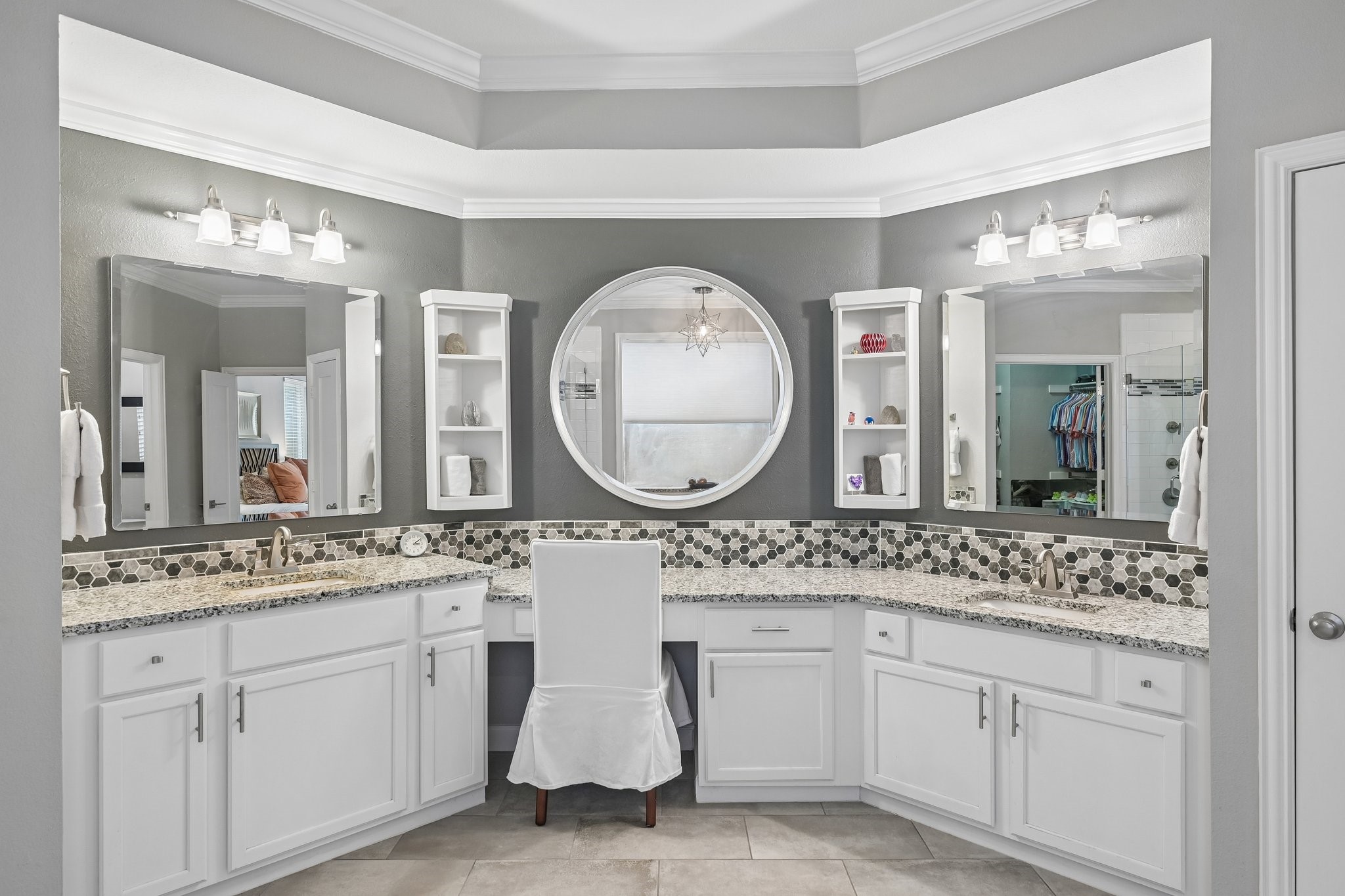 1810 Windsong Circle