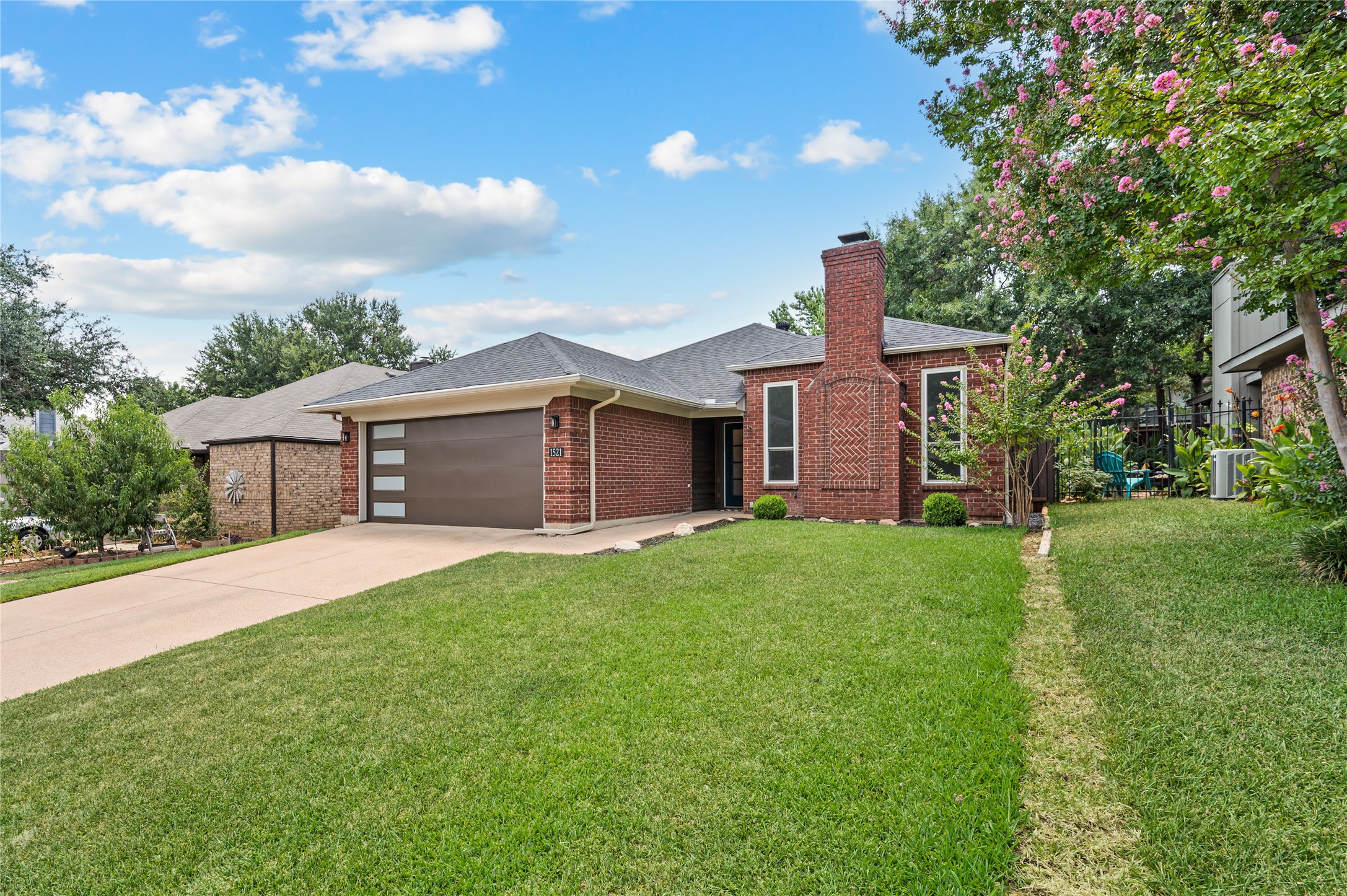 1521 Briarcrest Drive