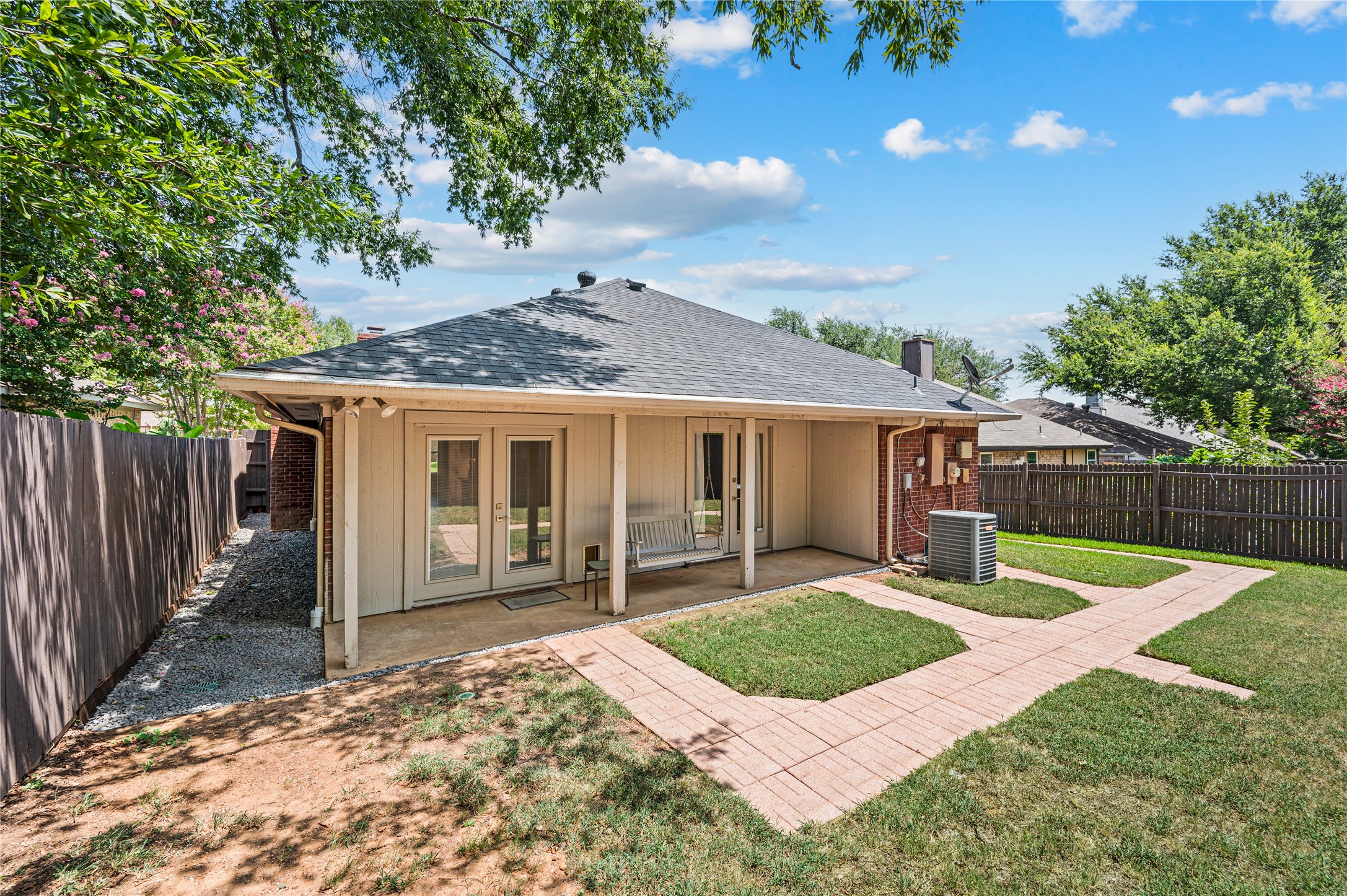 1521 Briarcrest Drive