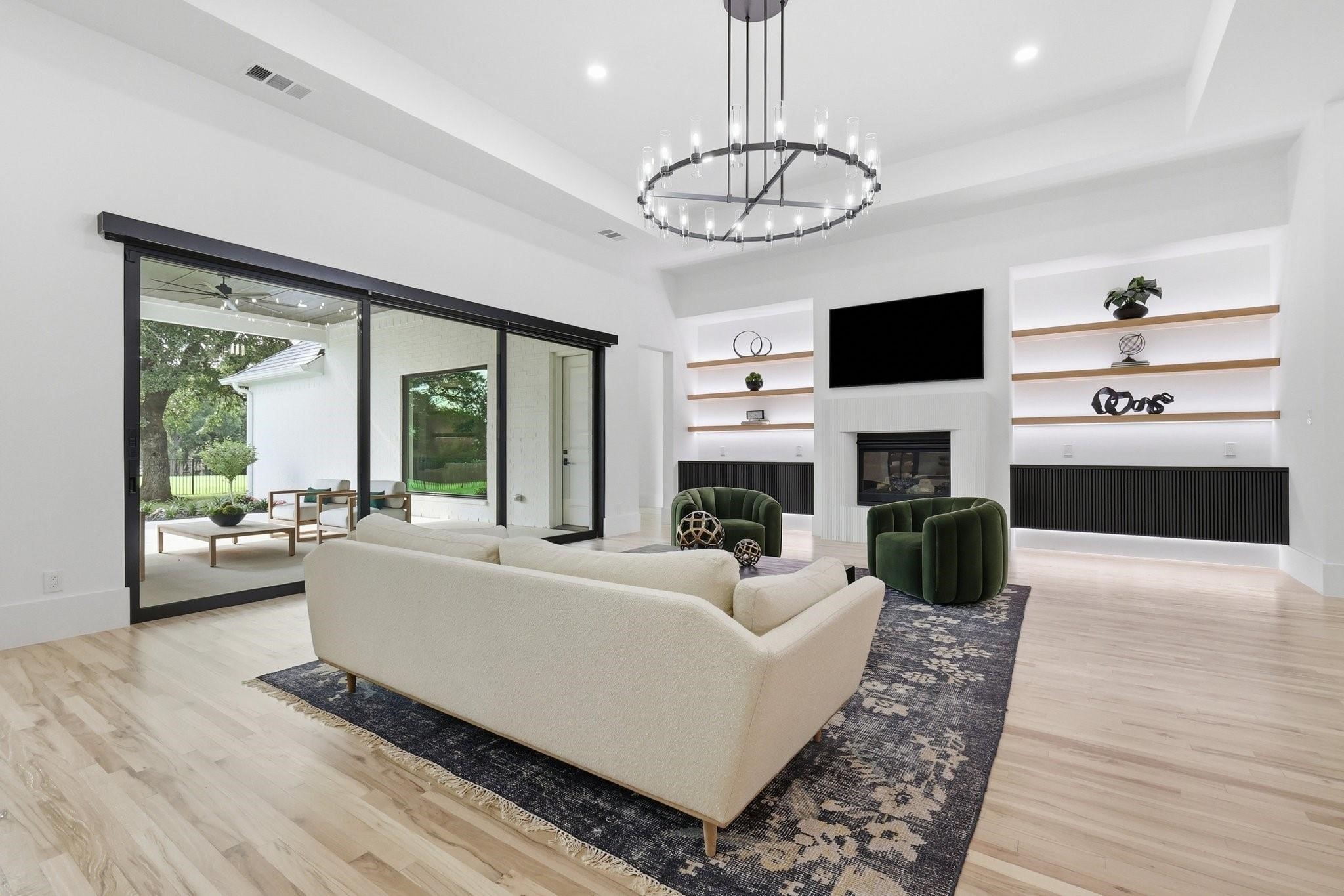 4500 Saddlewood Drive