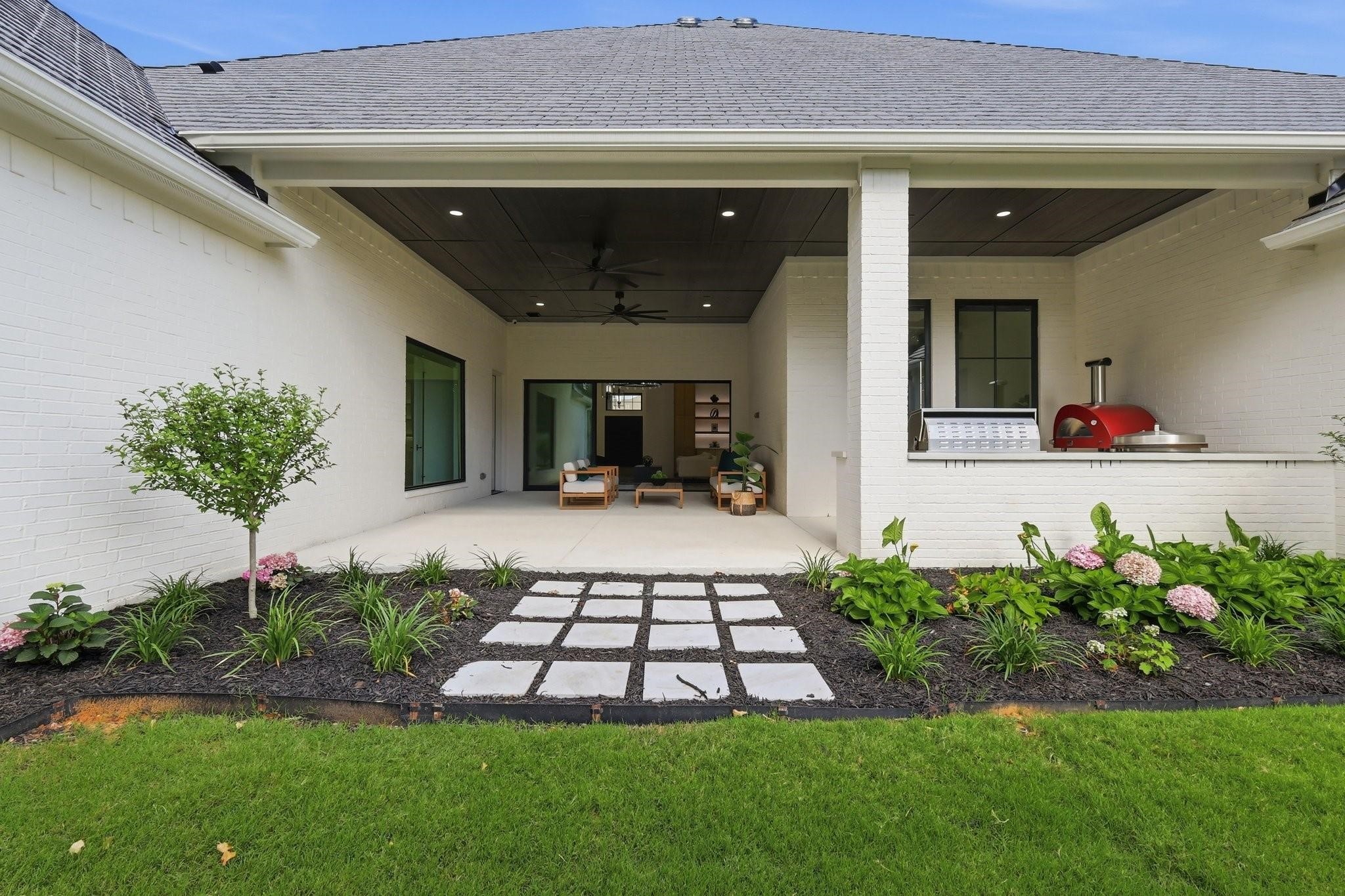 4500 Saddlewood Drive