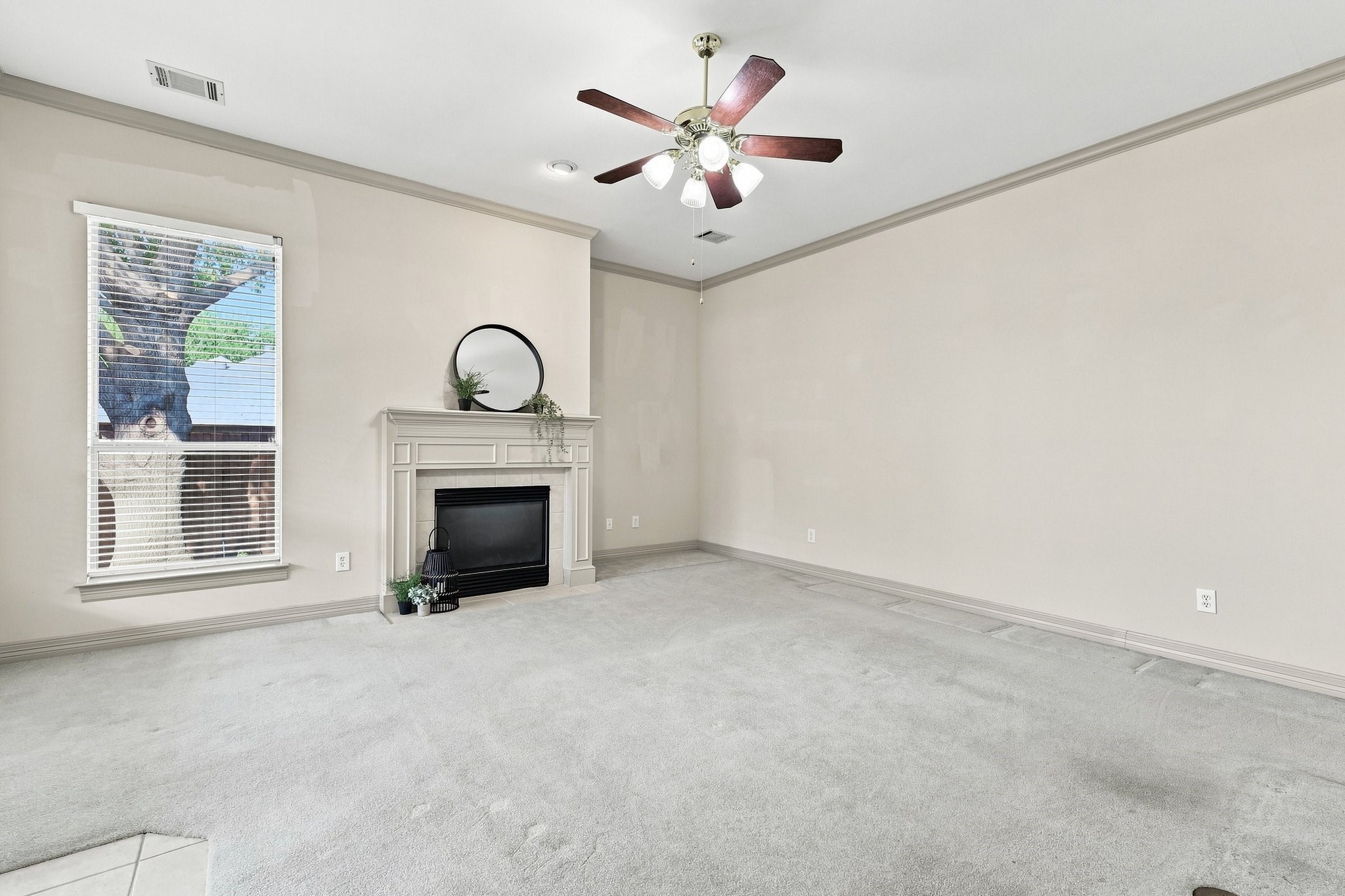 2240 Bedford Circle