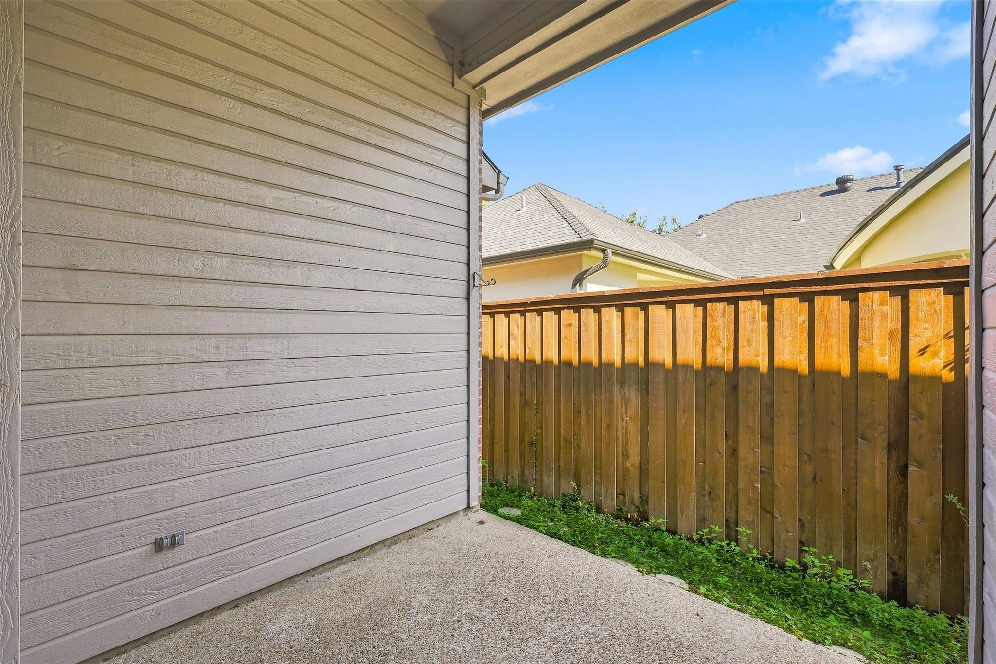 2240 Bedford Circle