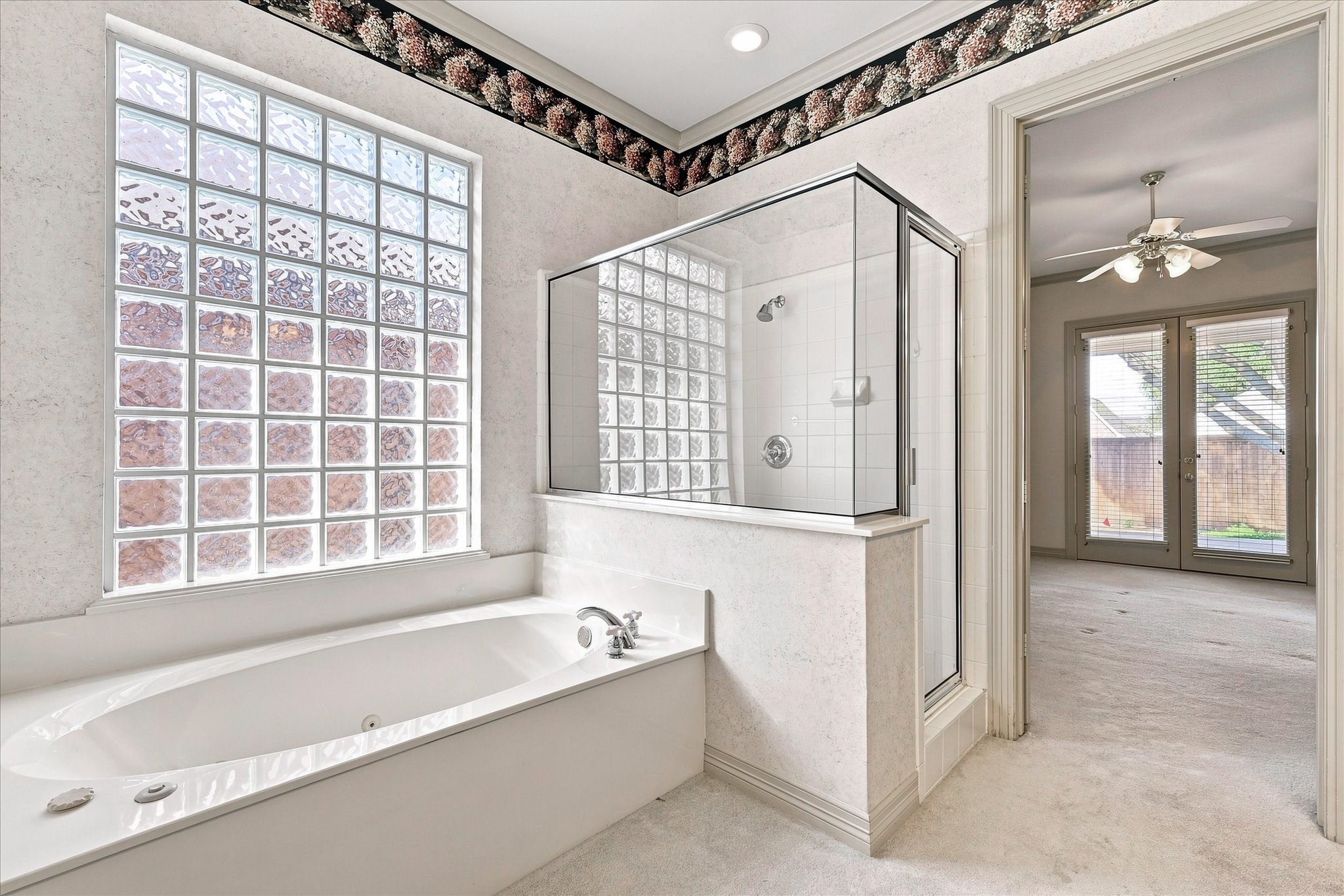 2240 Bedford Circle