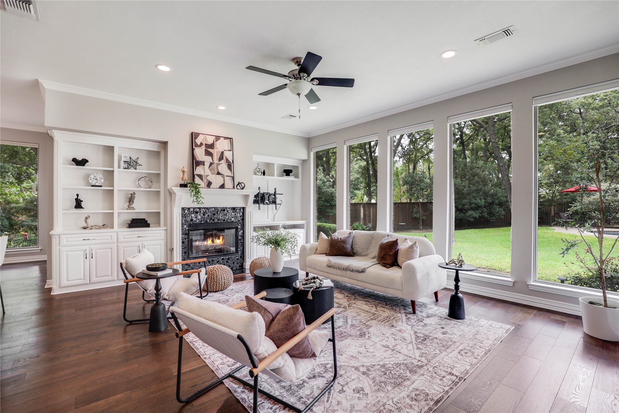 802 Brazos Drive