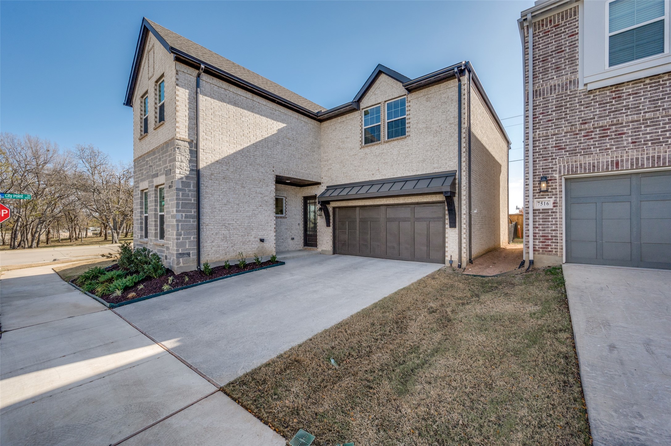 7520 Denny Drive
