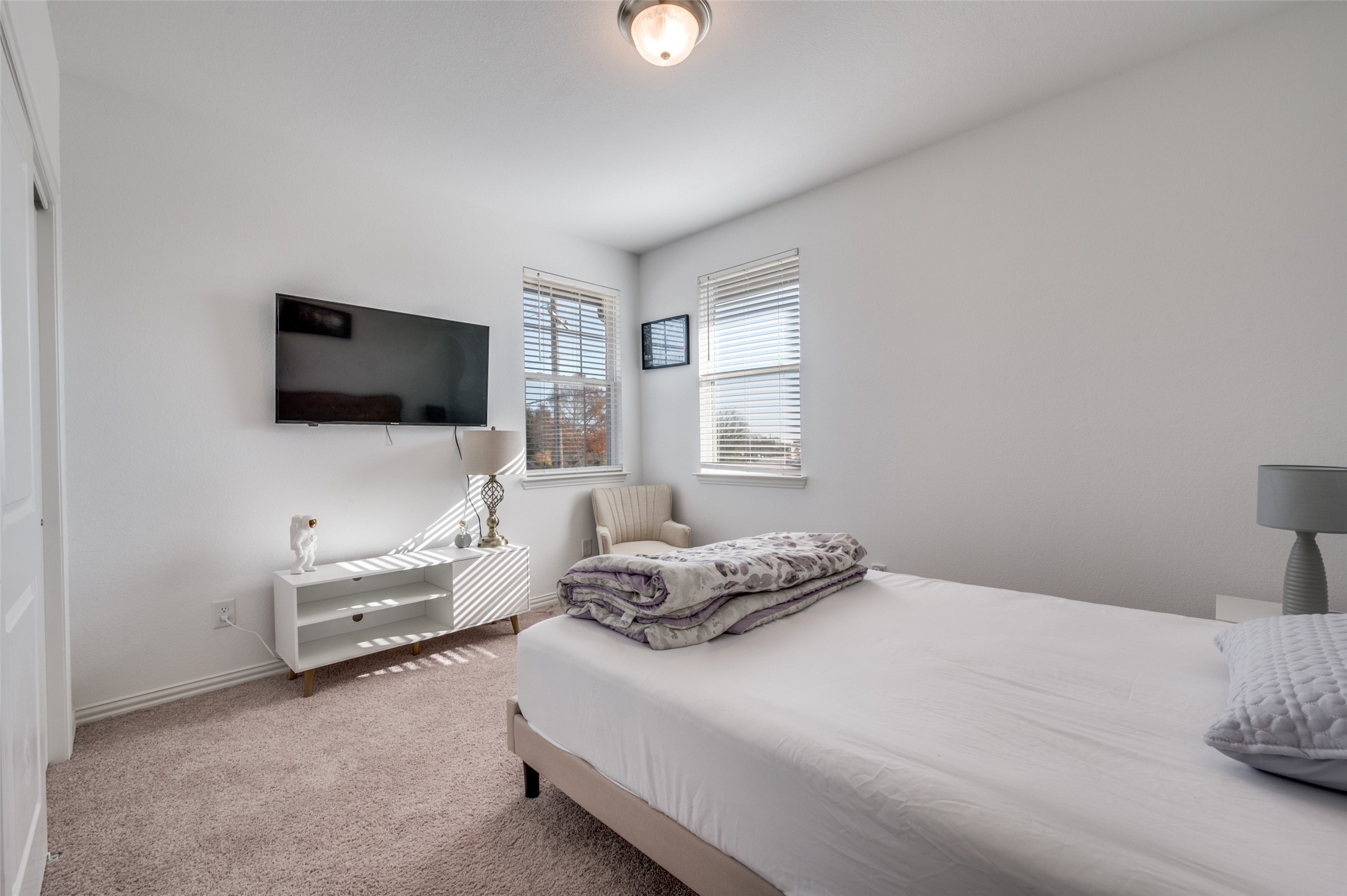 7520 Denny Drive