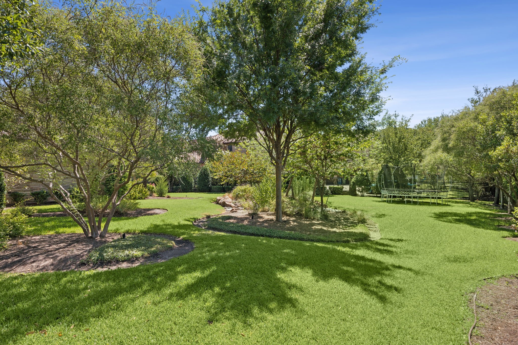 1208 Perdenalas Trail
