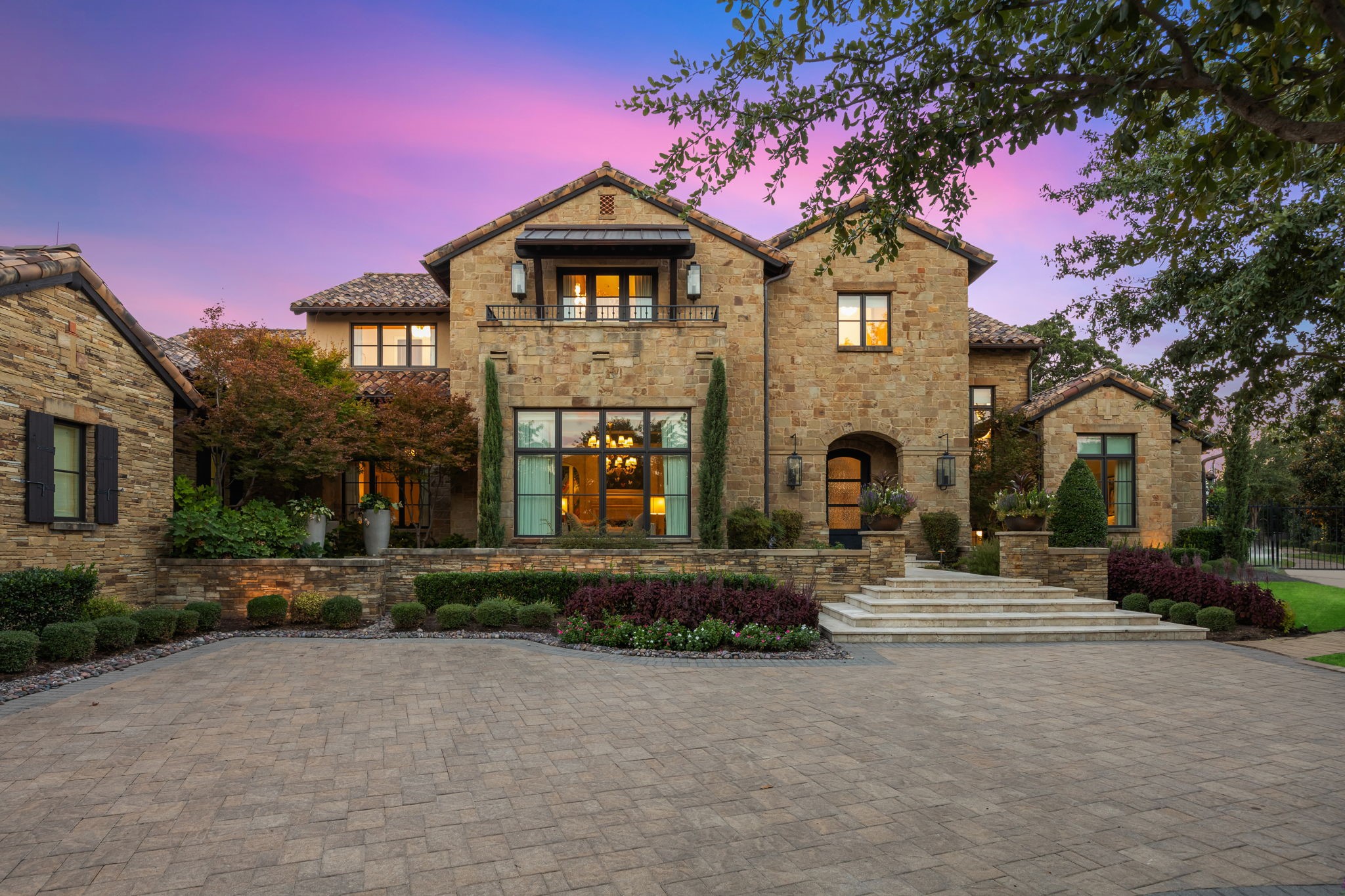 1208 Perdenalas Trail