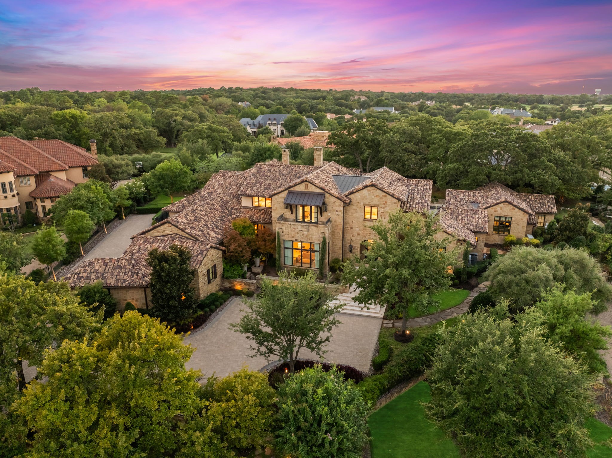 1208 Perdenalas Trail