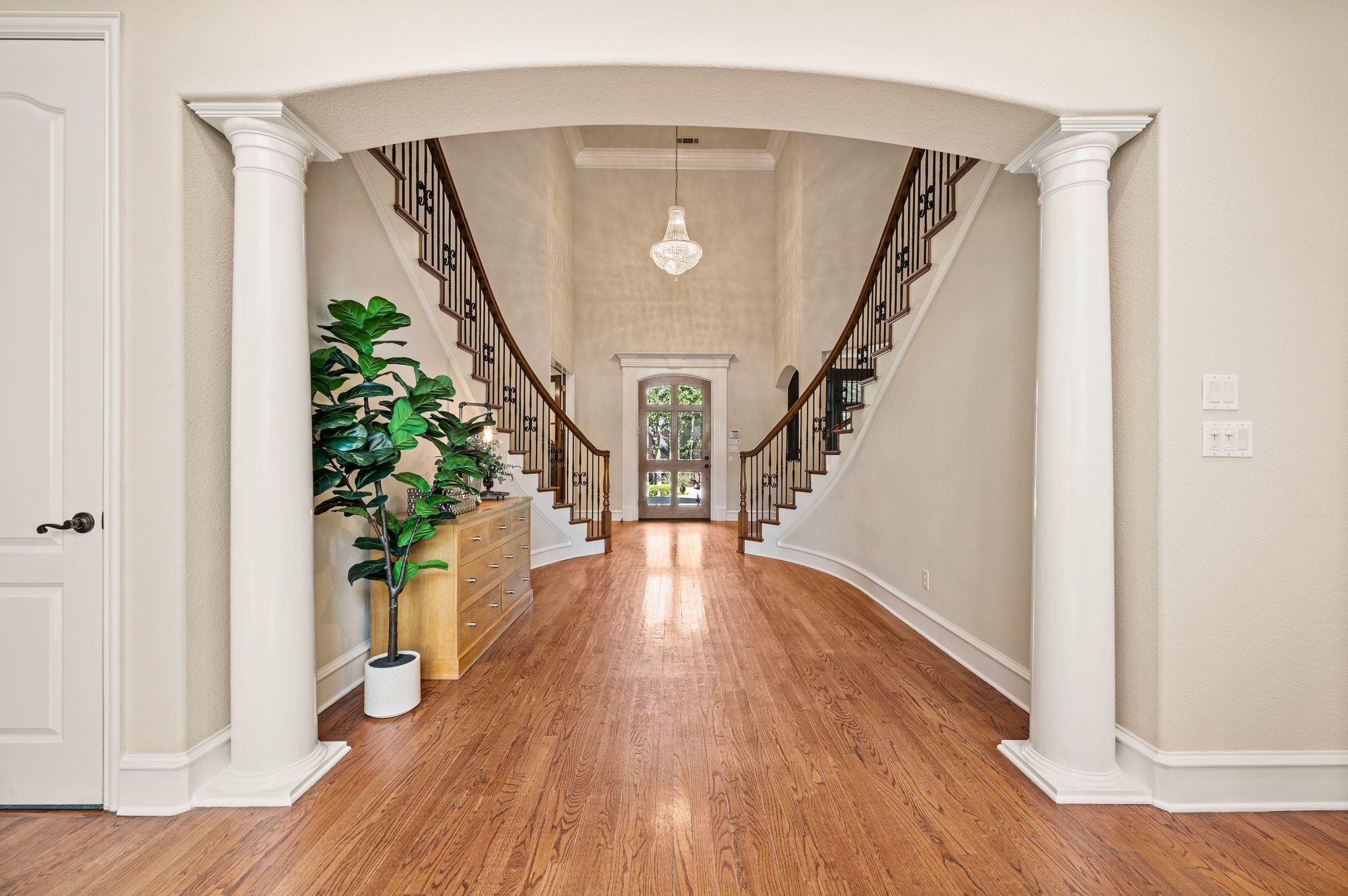 533 Round Hollow Lane