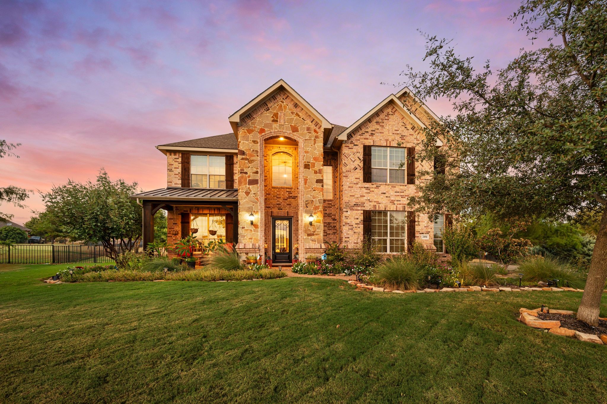 2890 Forest Hill Drive