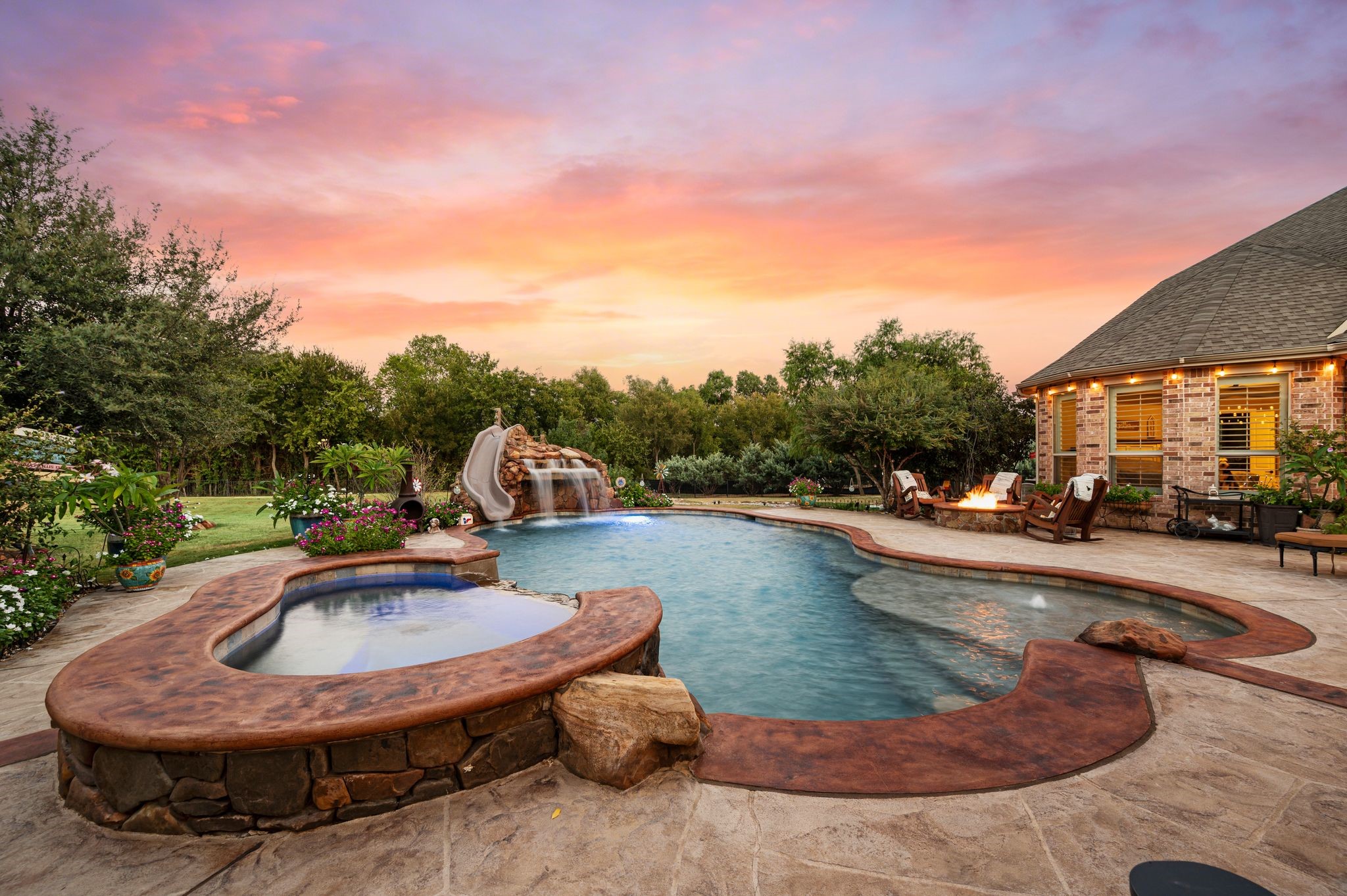 2890 Forest Hill Drive