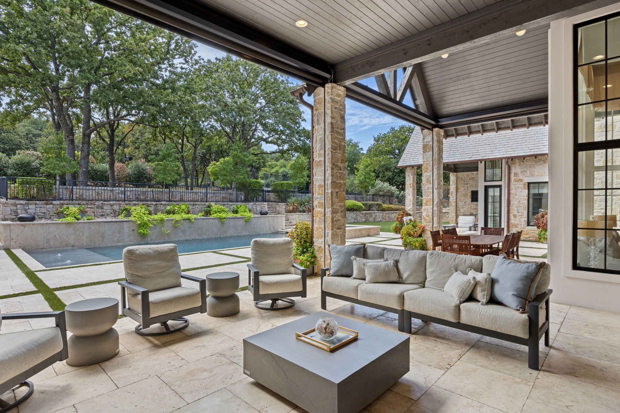 2001 Brazos Court