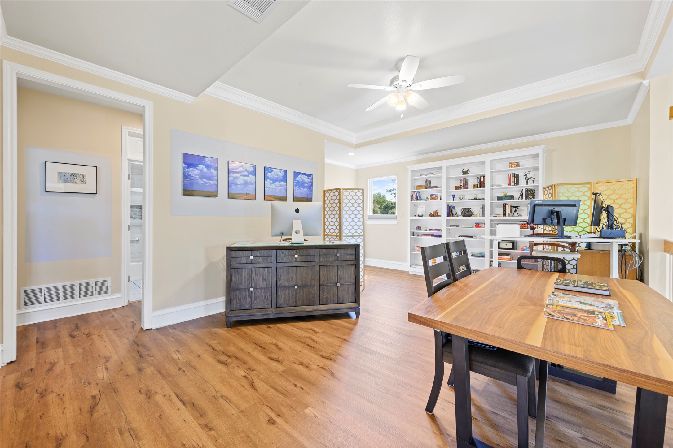 8404 Sunset Cove Drive