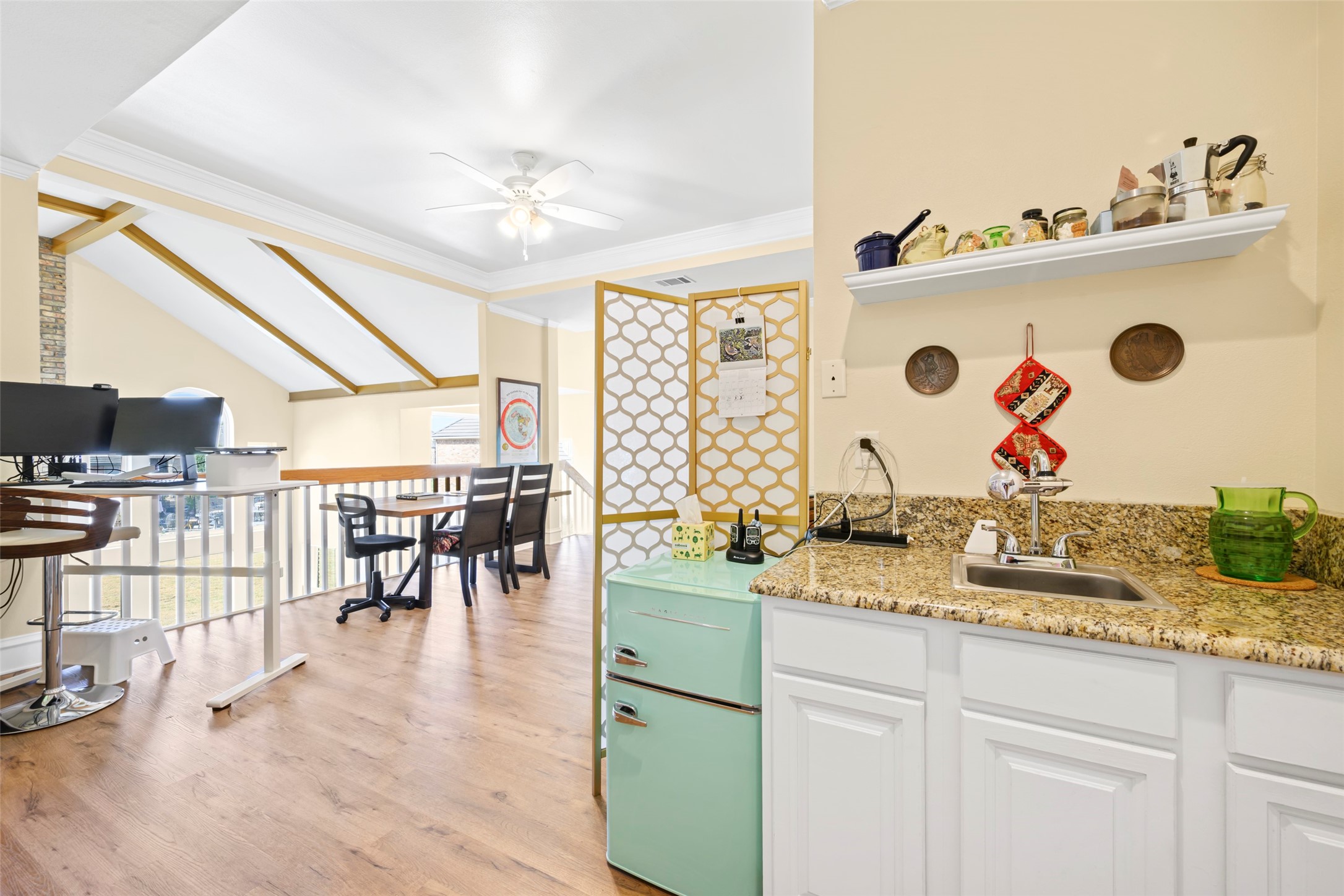 8404 Sunset Cove Drive