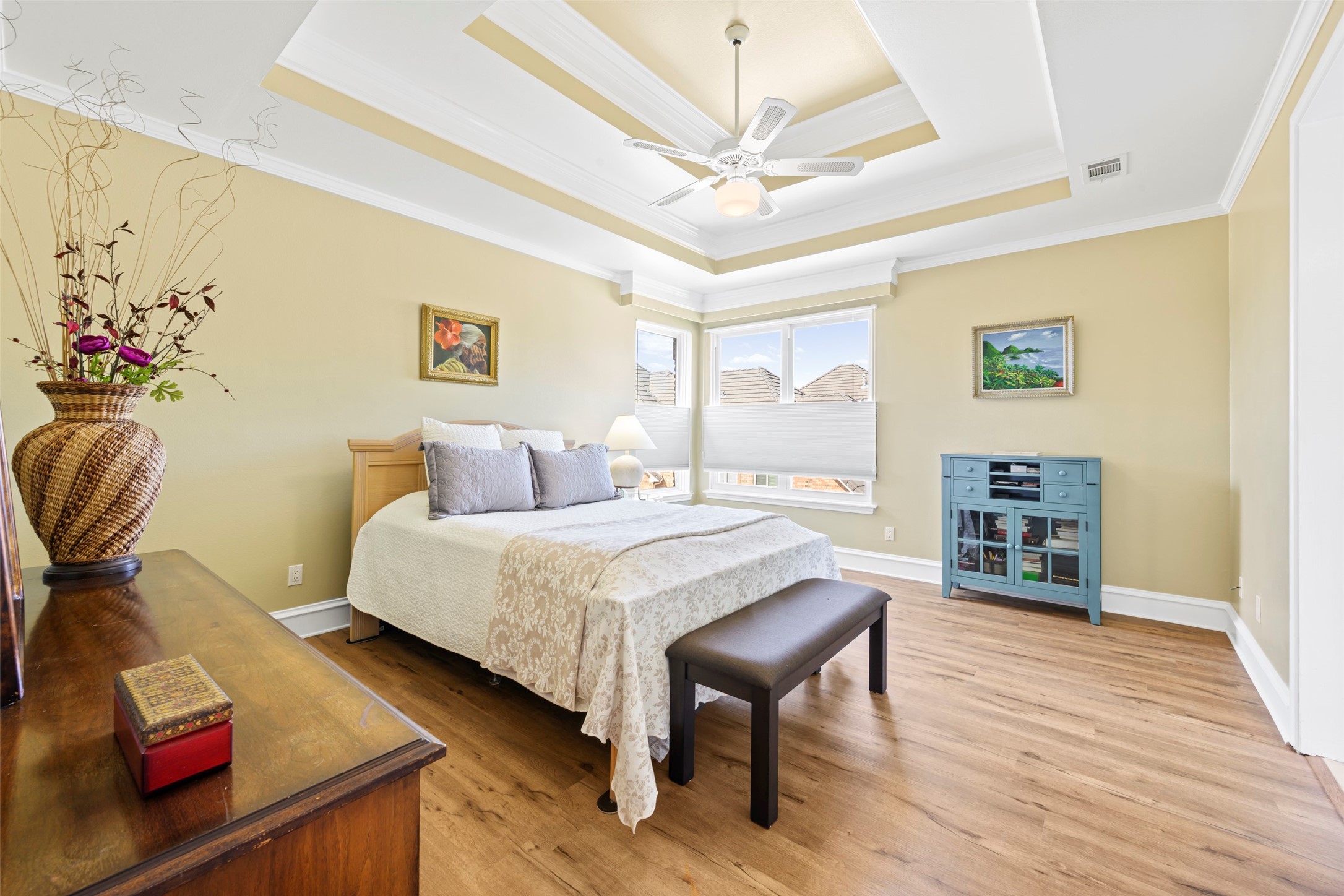 8404 Sunset Cove Drive