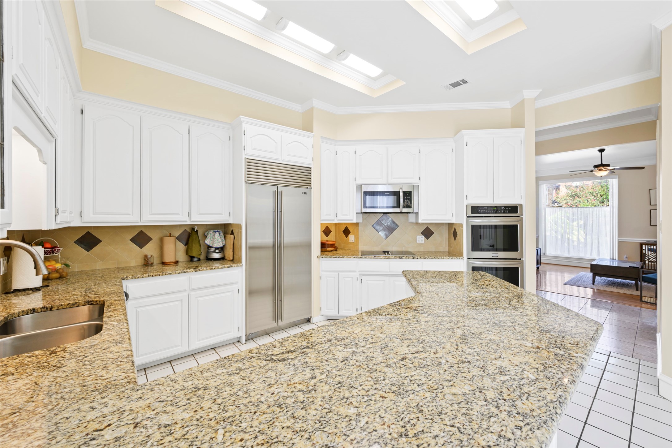 8404 Sunset Cove Drive