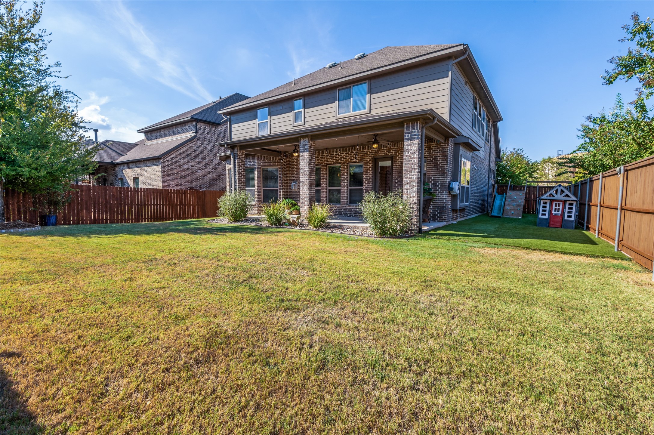 4374 Vineyard Creek Drive