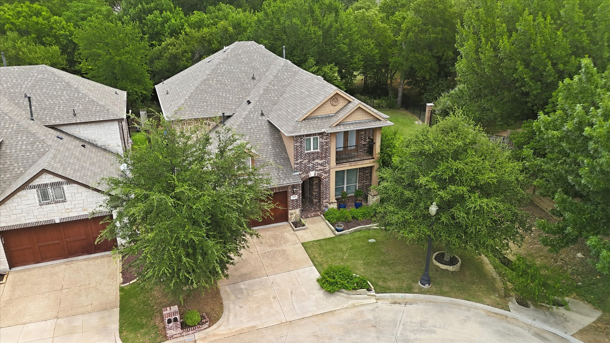 2600 Gateway Court