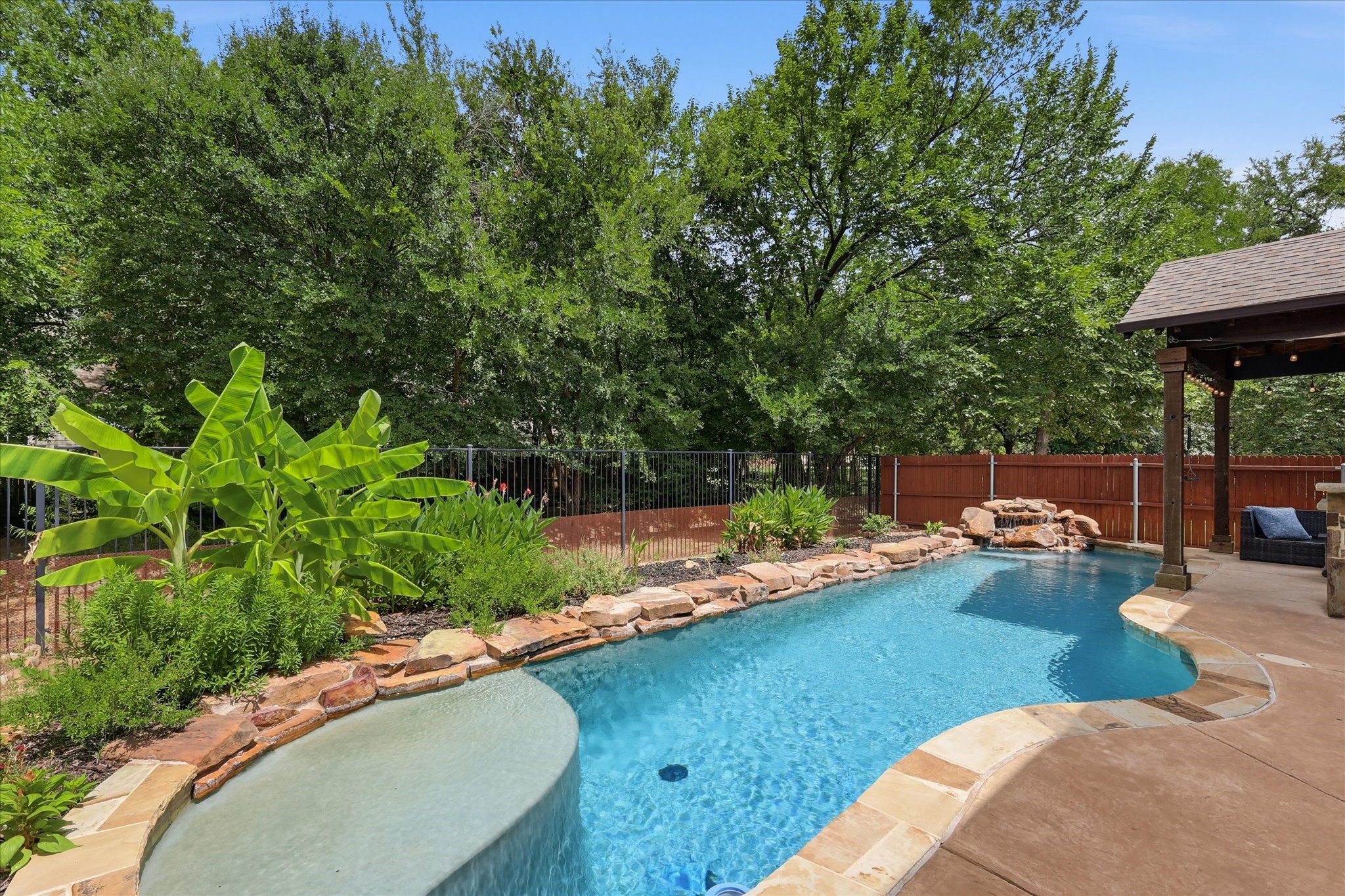 2600 Gateway Court
